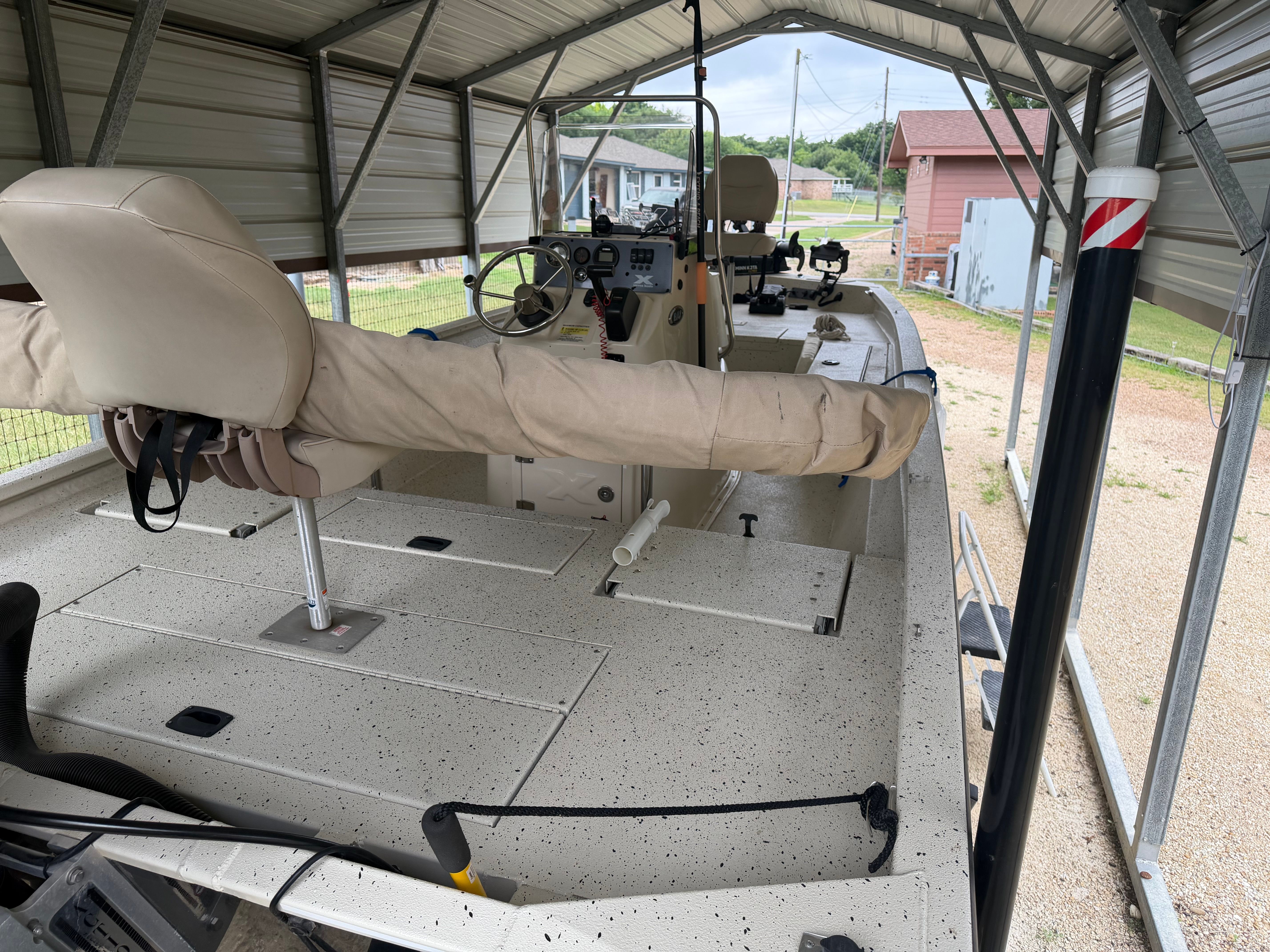 2017 Xpress H20B Bay - 9