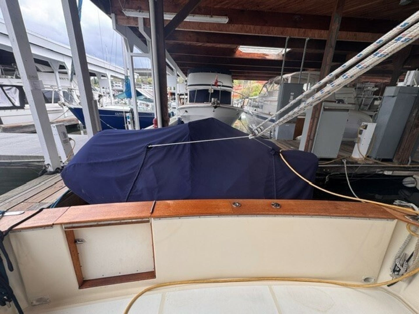 1987 Chris-Craft 44 Sedan - Image 5