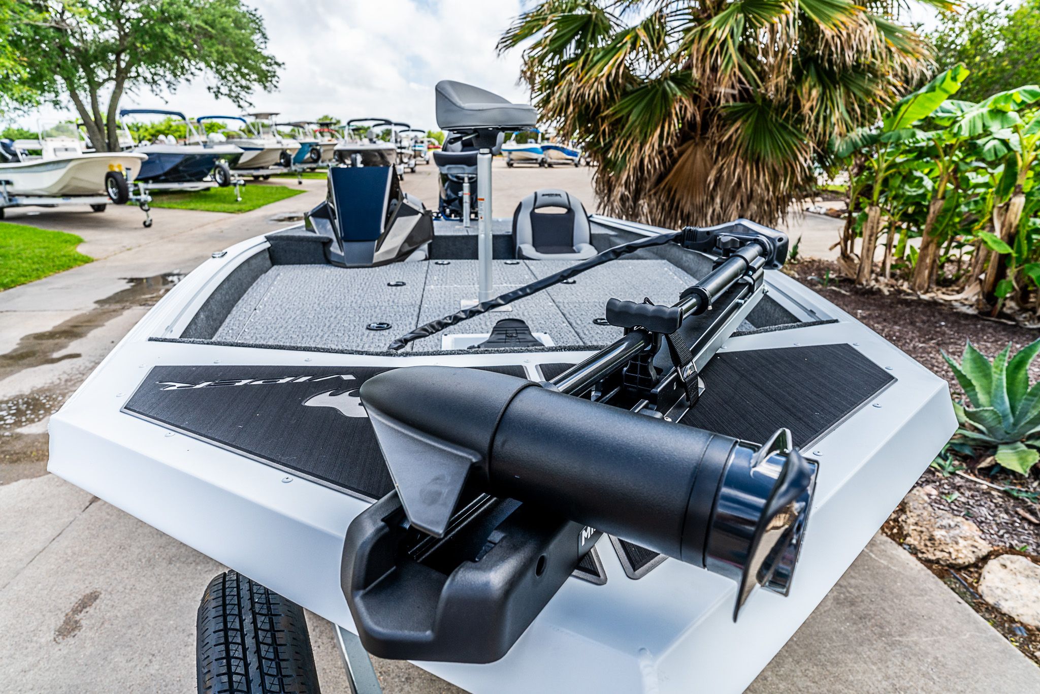 2026 Smoker Craft Viper - 9