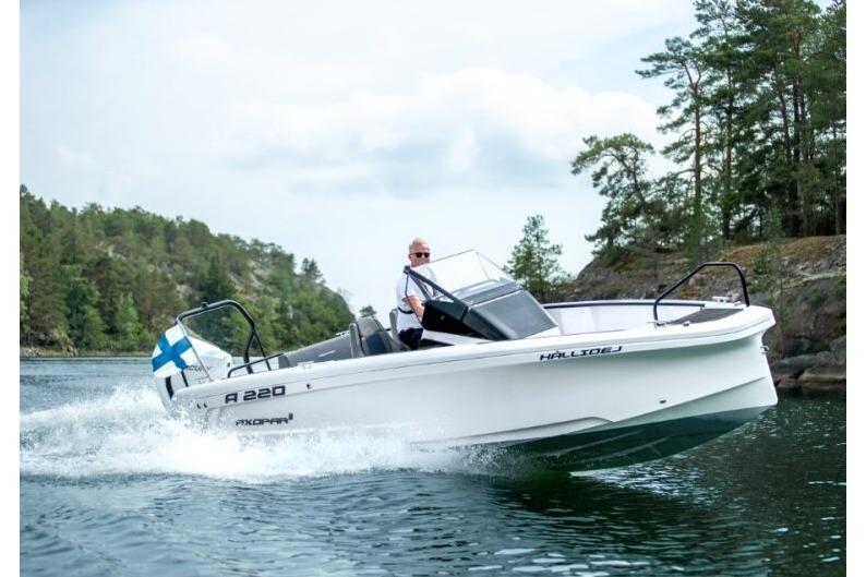 2027 Axopar 22 Spyder