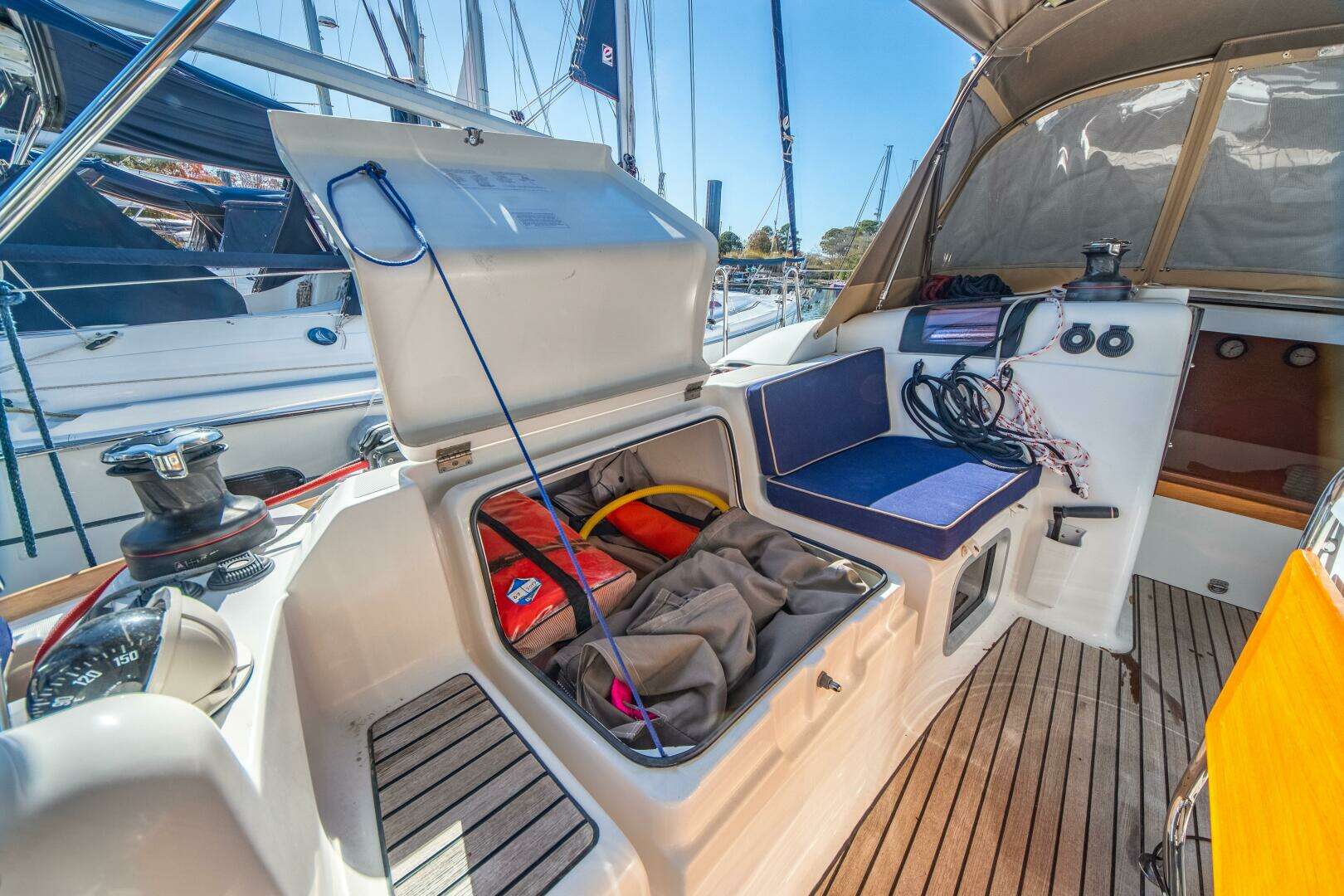 2016 Jeanneau 439 - Image 90