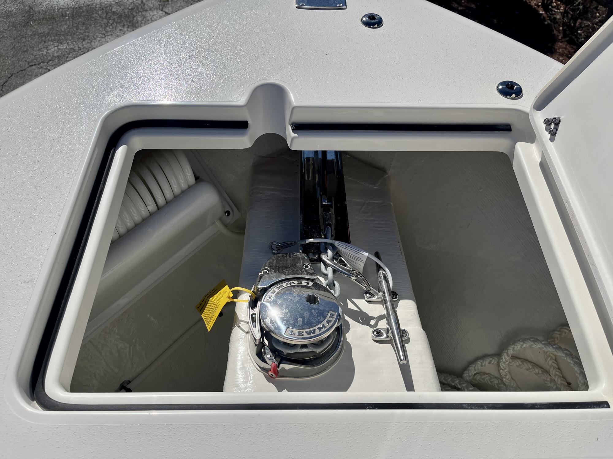 2025 Cobia 240 Dual Console - 23