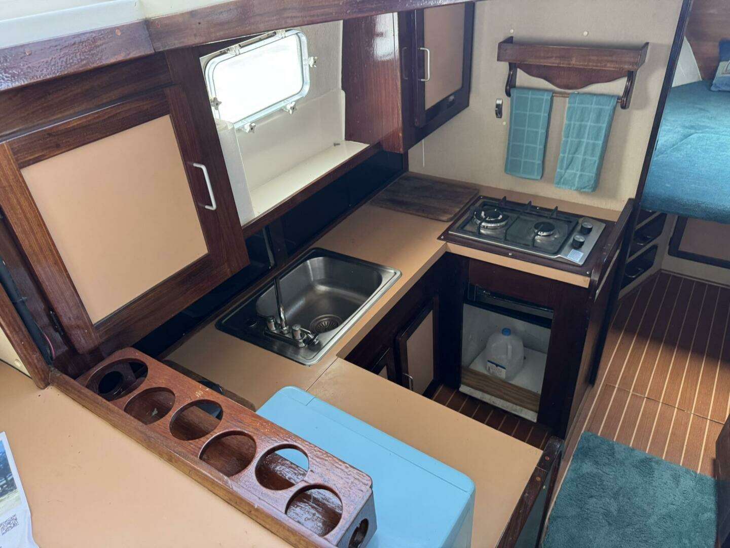 1984 Mainship 34 MK 111 - Image 56