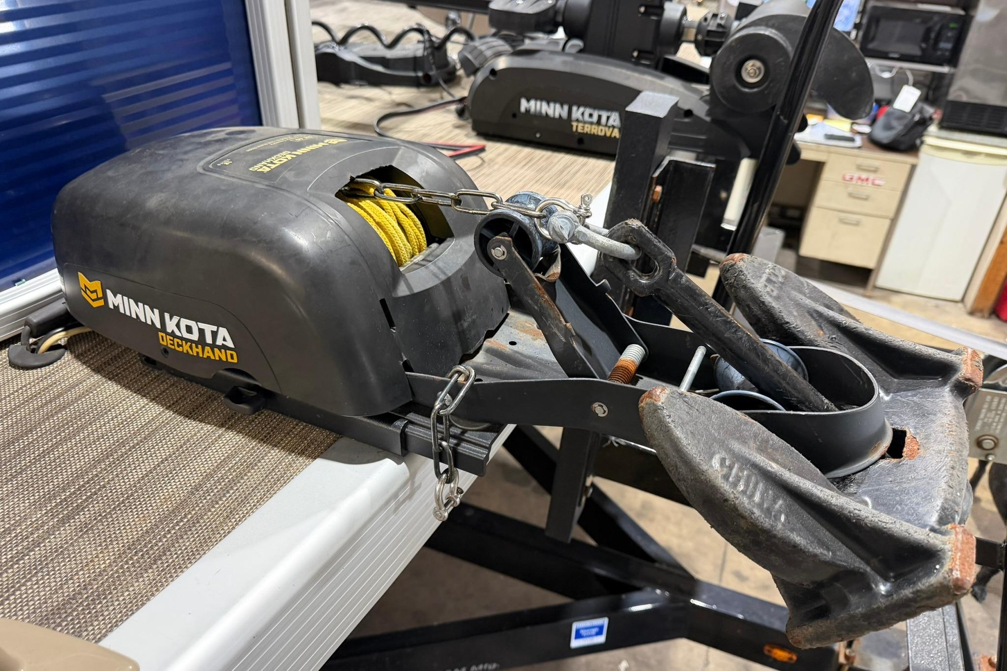 Minn Kota Deckhand anchor winch on a 2020 Bennington SX 22 SFX boat.