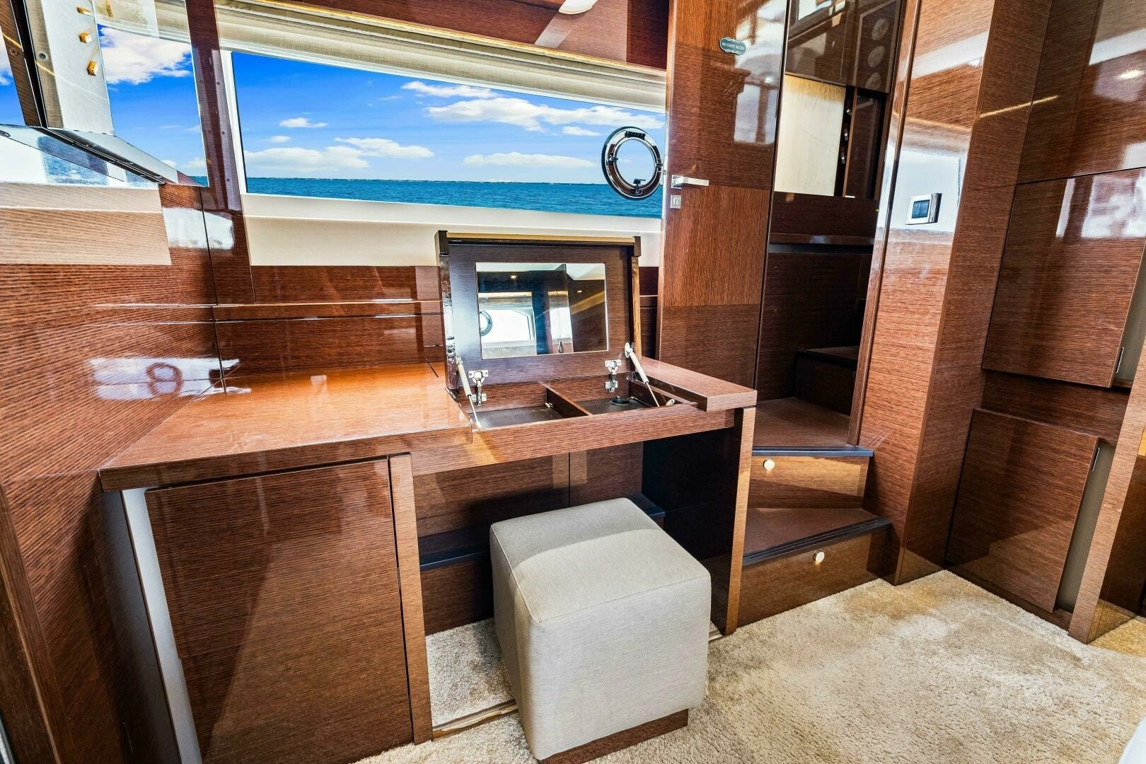 2019 Prestige 630 Flybridge - Image 46