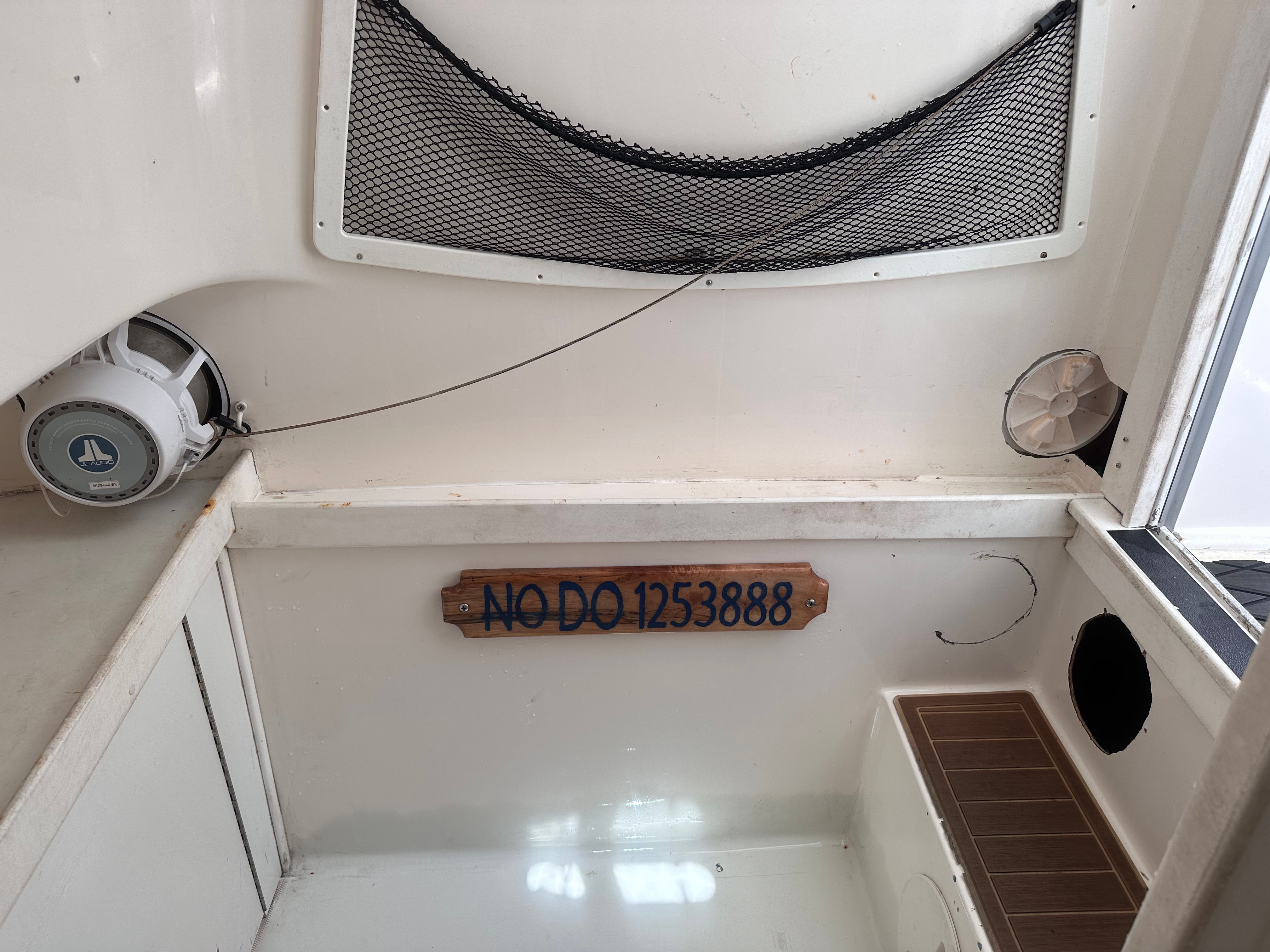 2005 Stamas 310 Tarpon - 18
