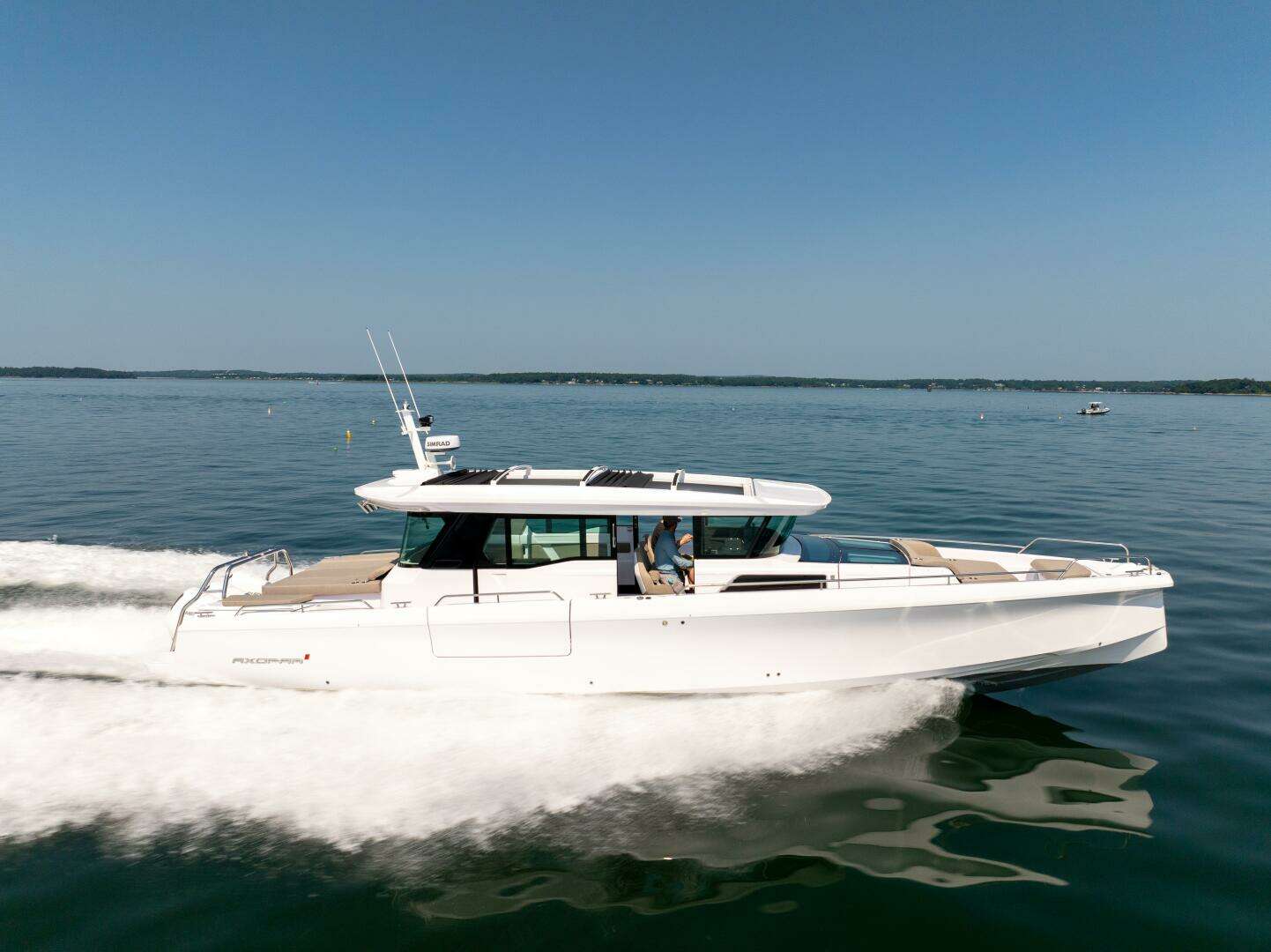 2024 Axopar Axopar 45 XC - Image 4