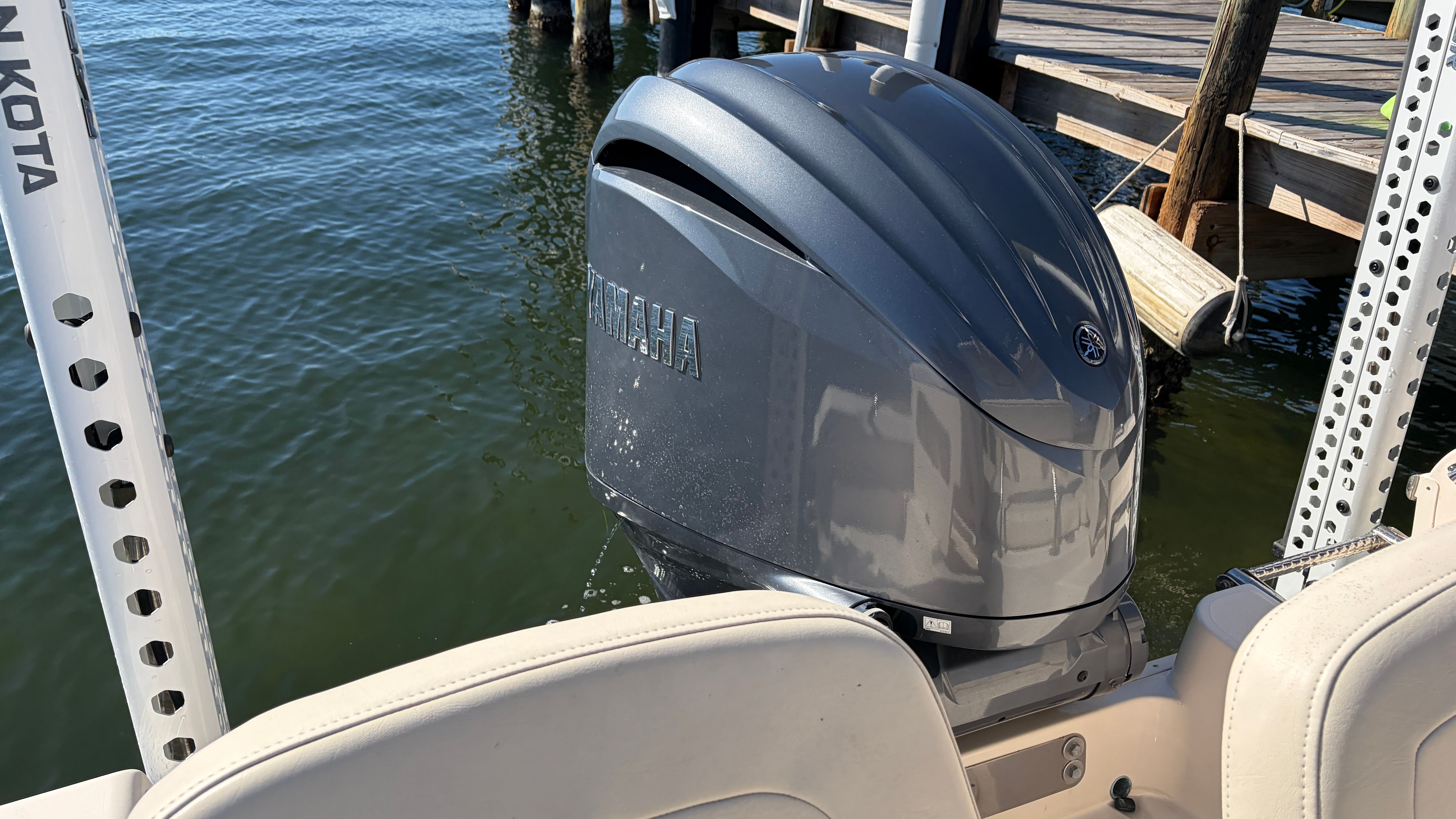 2022 Grady-White 251 Coastal Explorer - 19