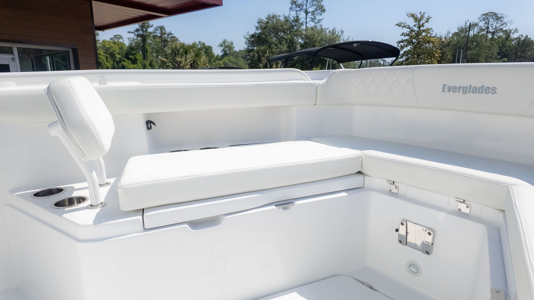 2026 Everglades 285 Center Console - 8