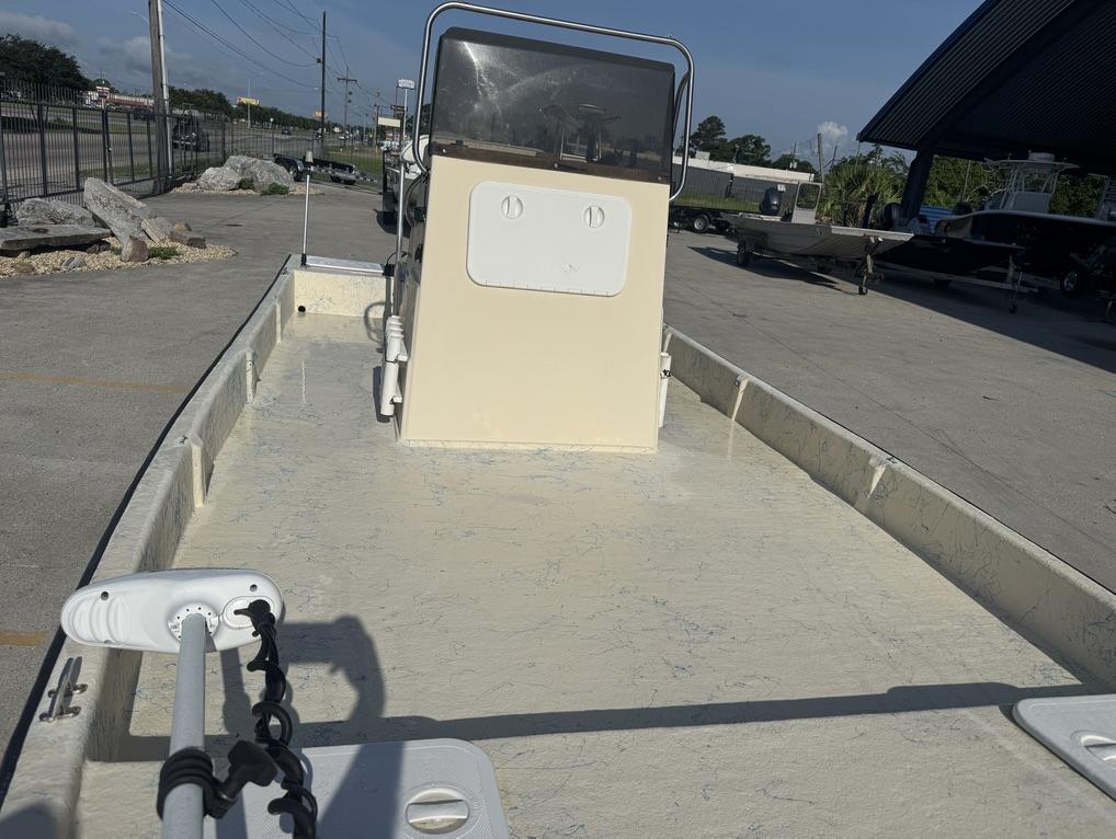 2003 Flats Cat 21 - 14