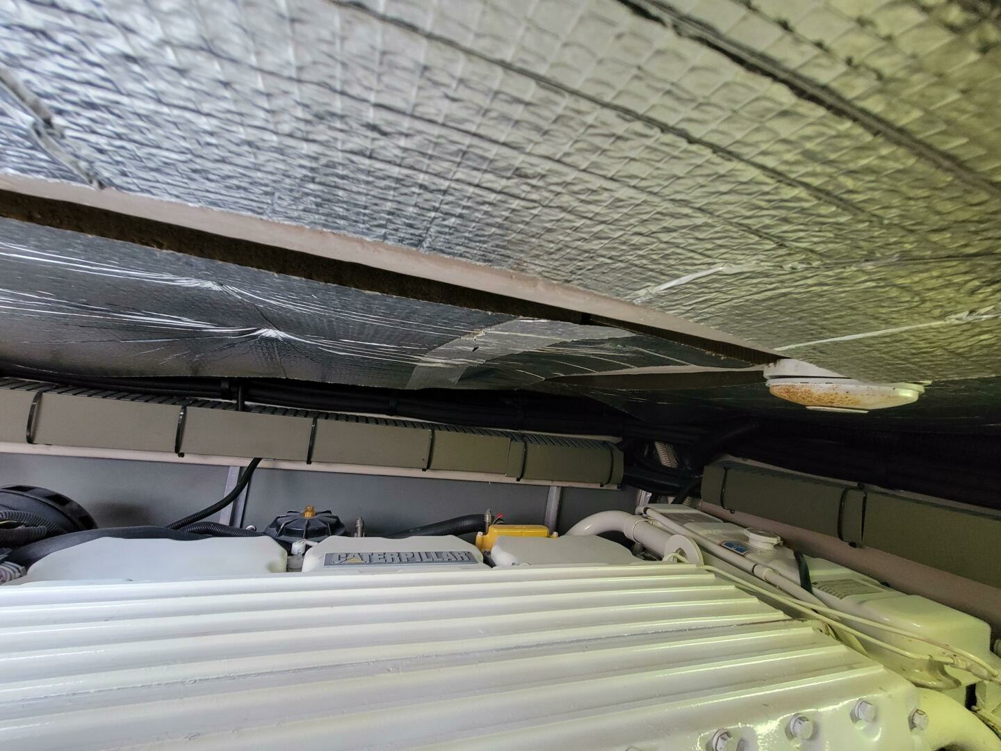 2000 Sea Ray 540 Sundancer - Image 126