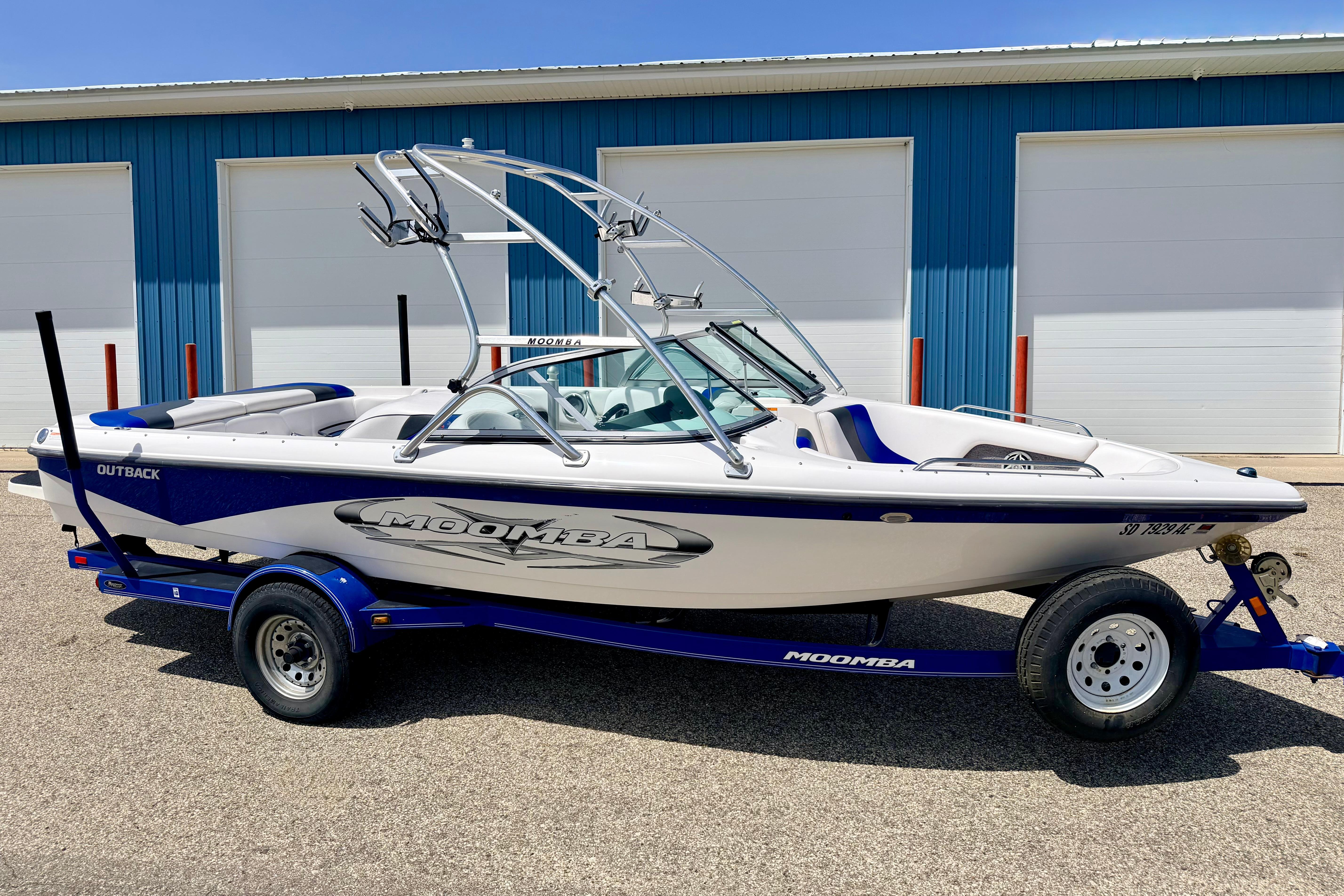 2008 Moomba Outback V