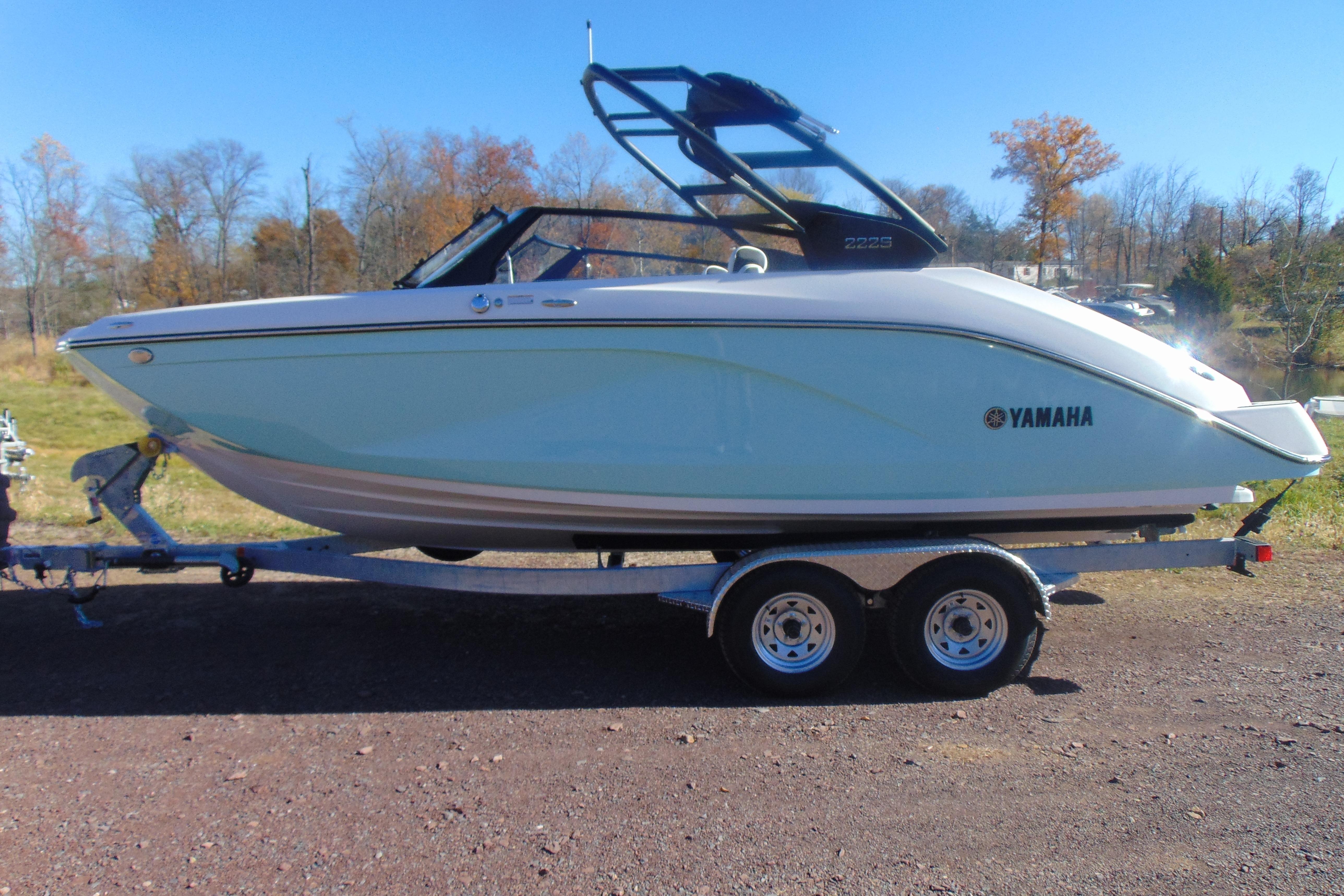 2026 Yamaha Boats 222S