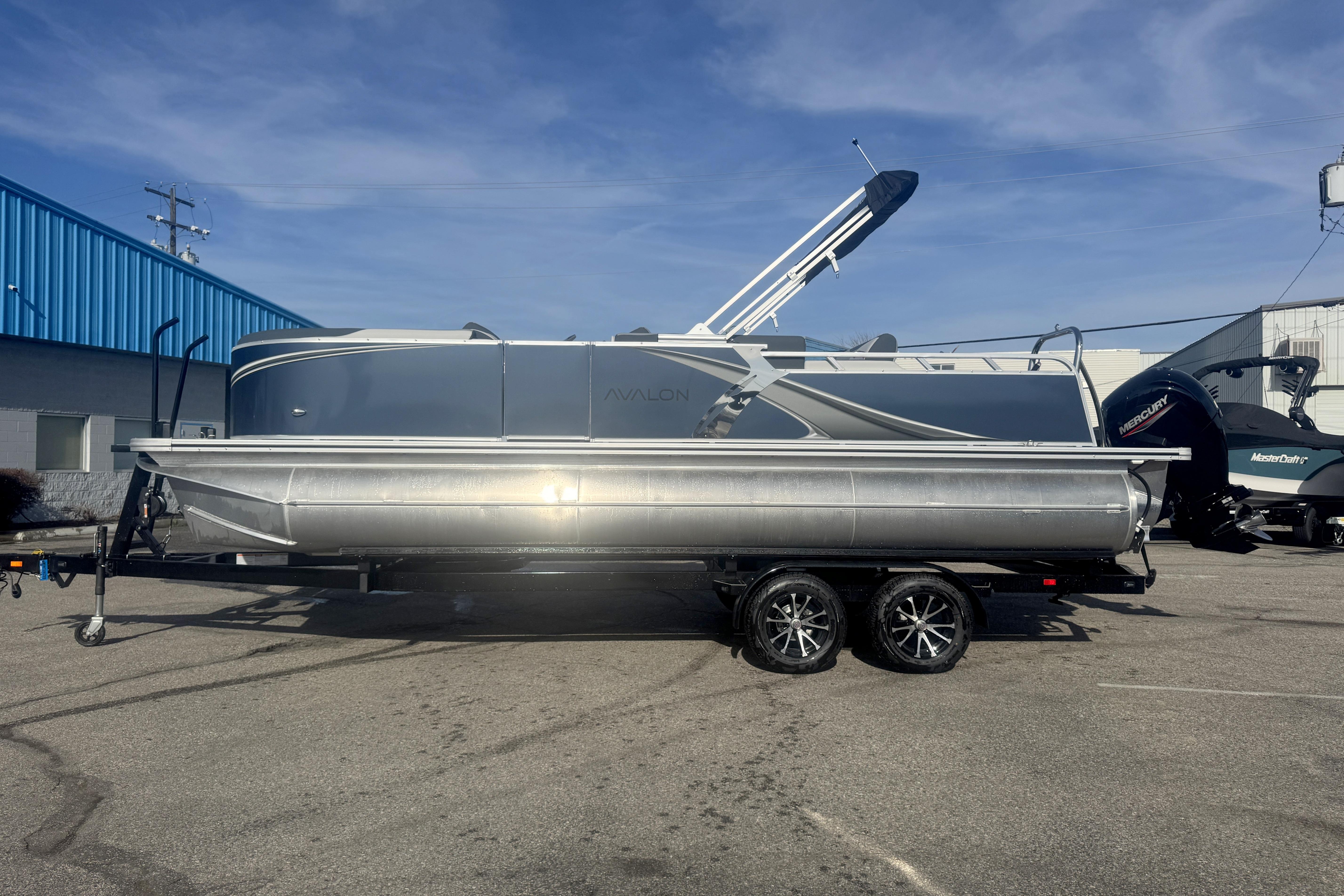 2026 Avalon 2385 25 LSZ VRB