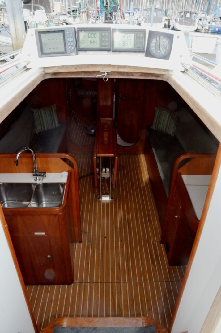 1998 J Boats J/120 - Image 25