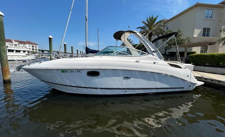 2010 Sea Ray Sundancer 260