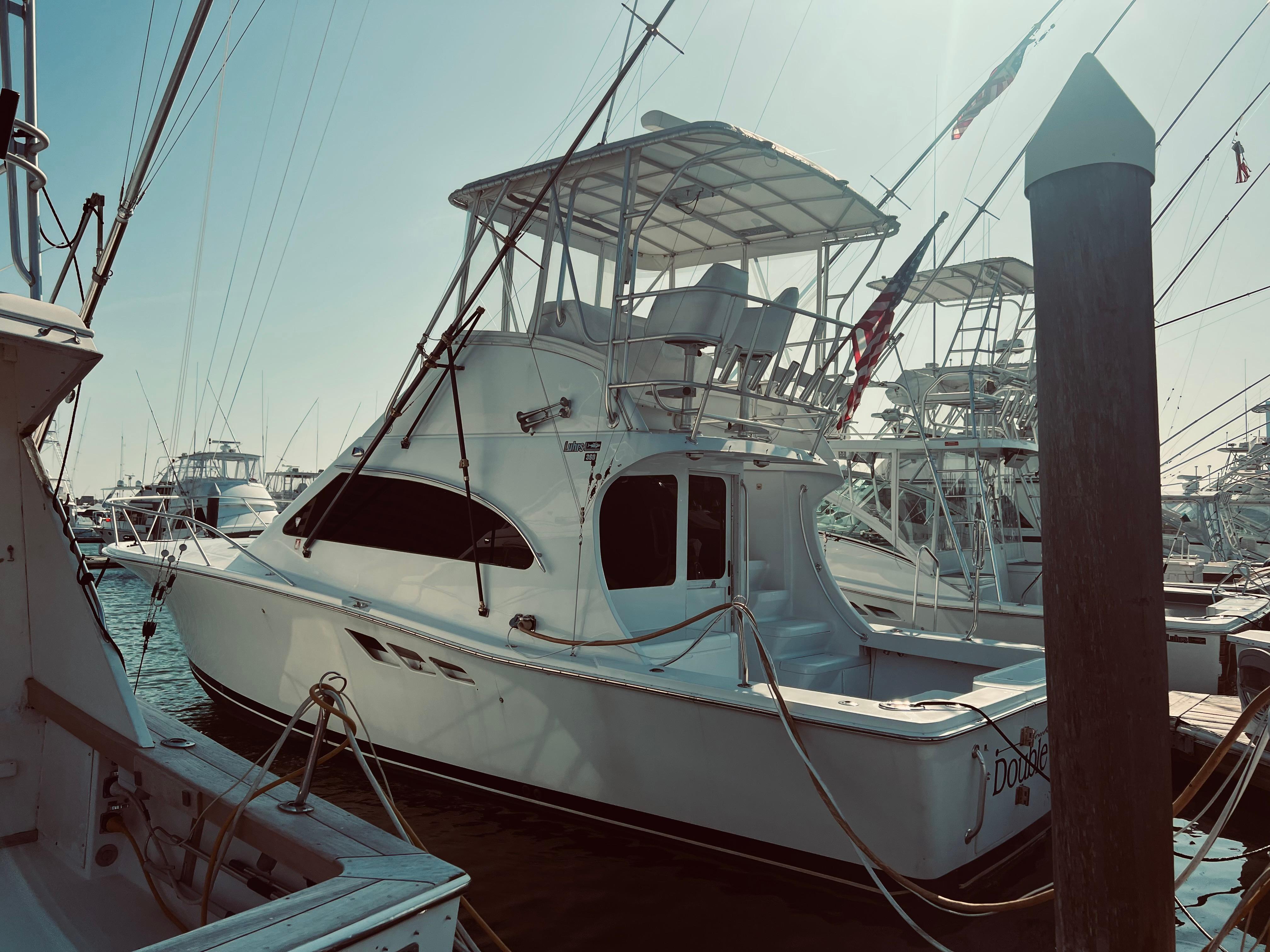 1999 Luhrs 360 Sportfish