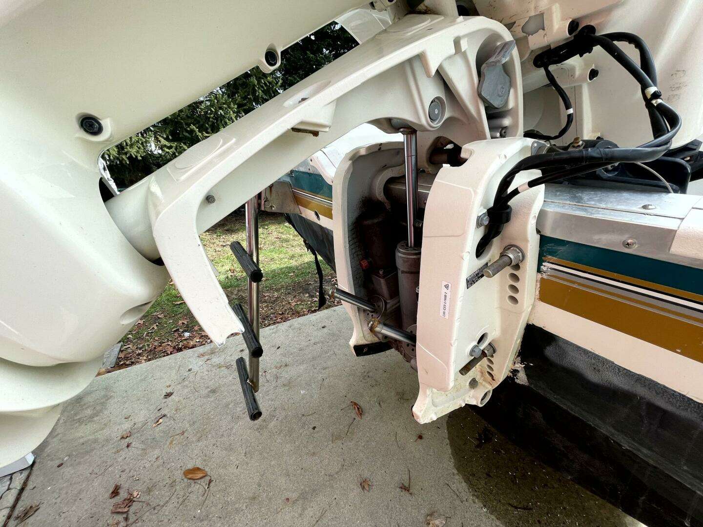 2001 Aquasport 250 Explorer - Image 58
