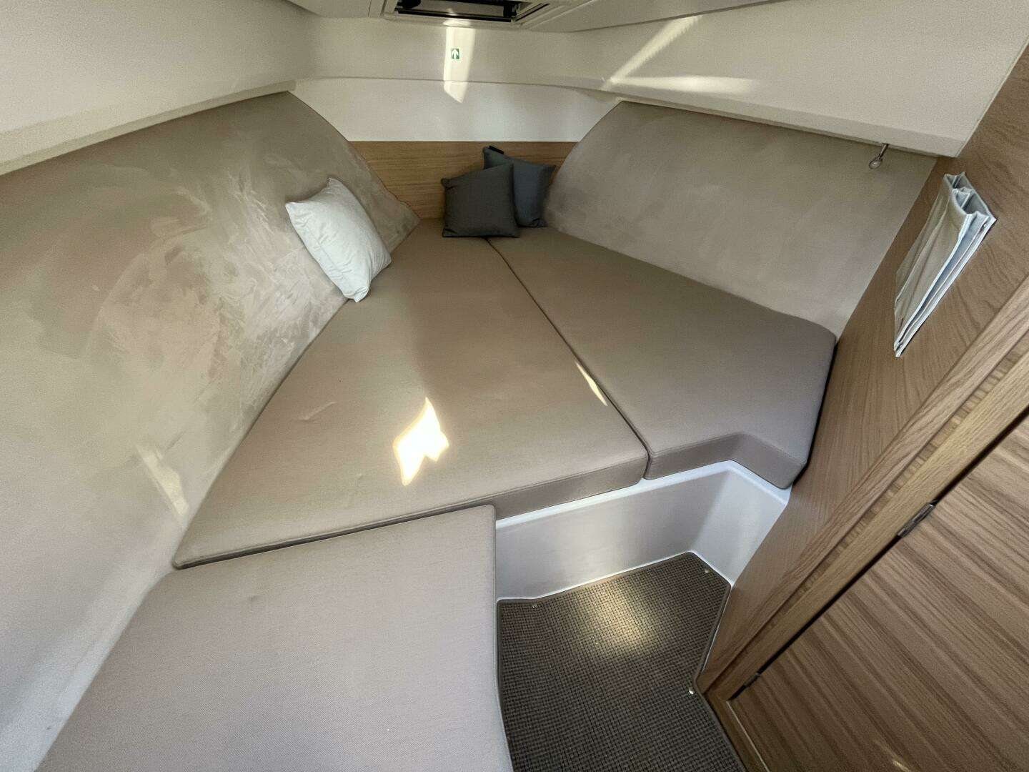 2024 Nimbus Weekender 9 - Image 2