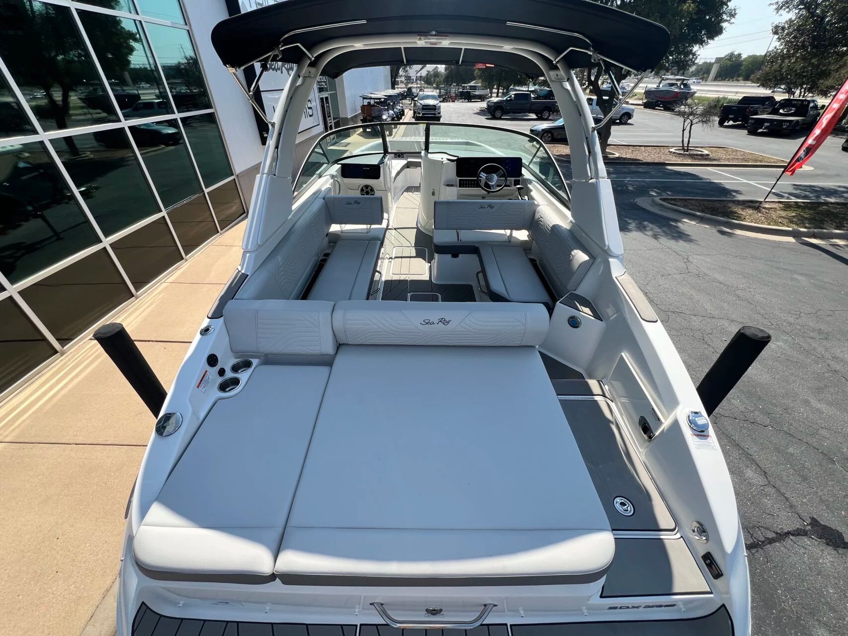 2026 Sea Ray SDX270 SURF - 14