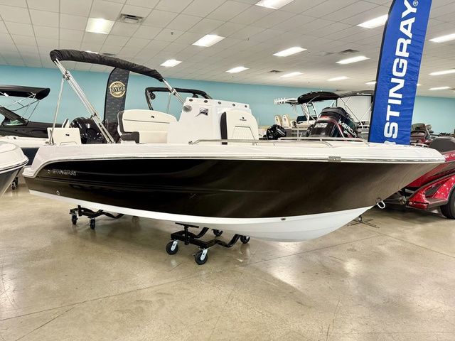 2026 Stingray 173 CC