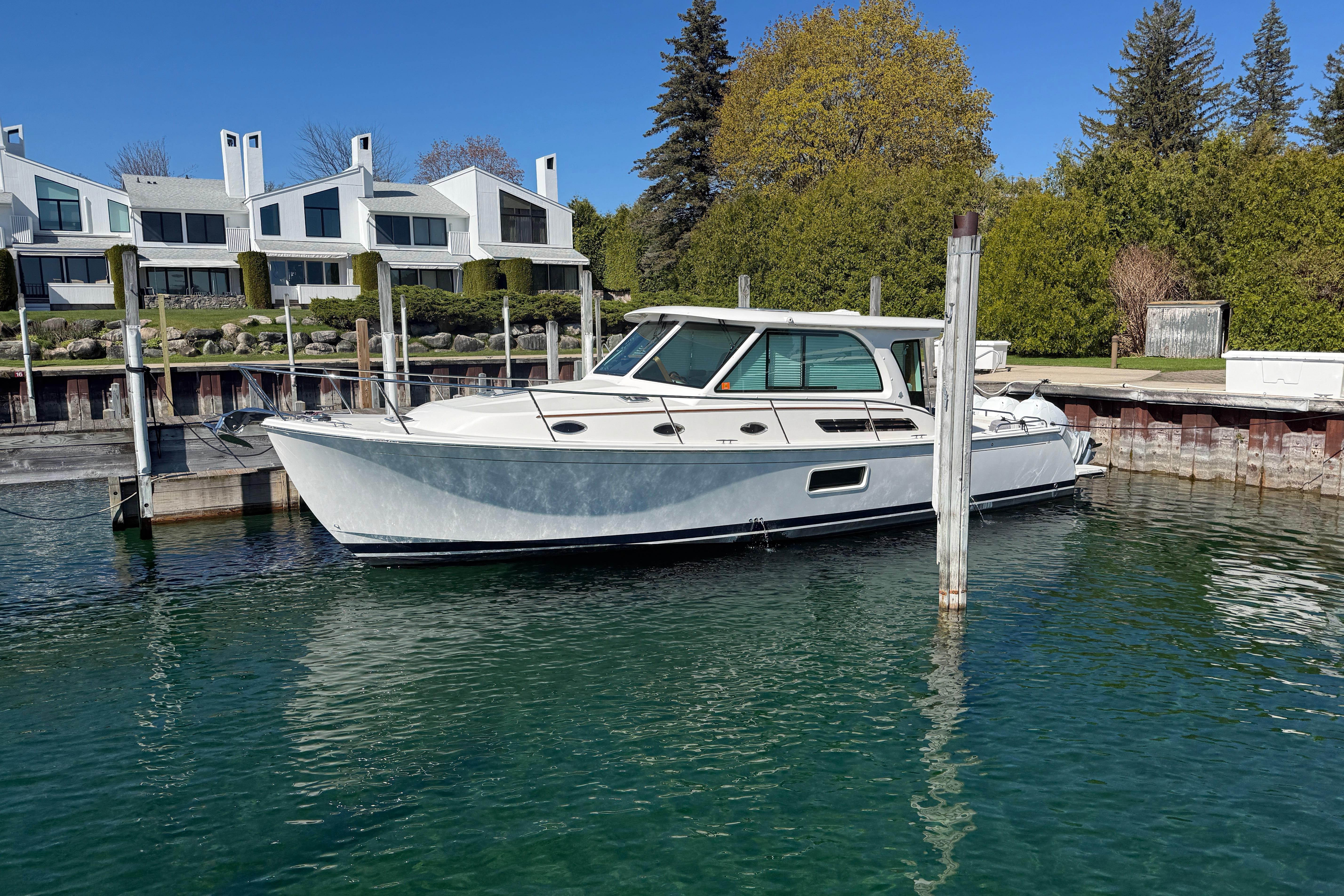 2022 Back Cove 39O