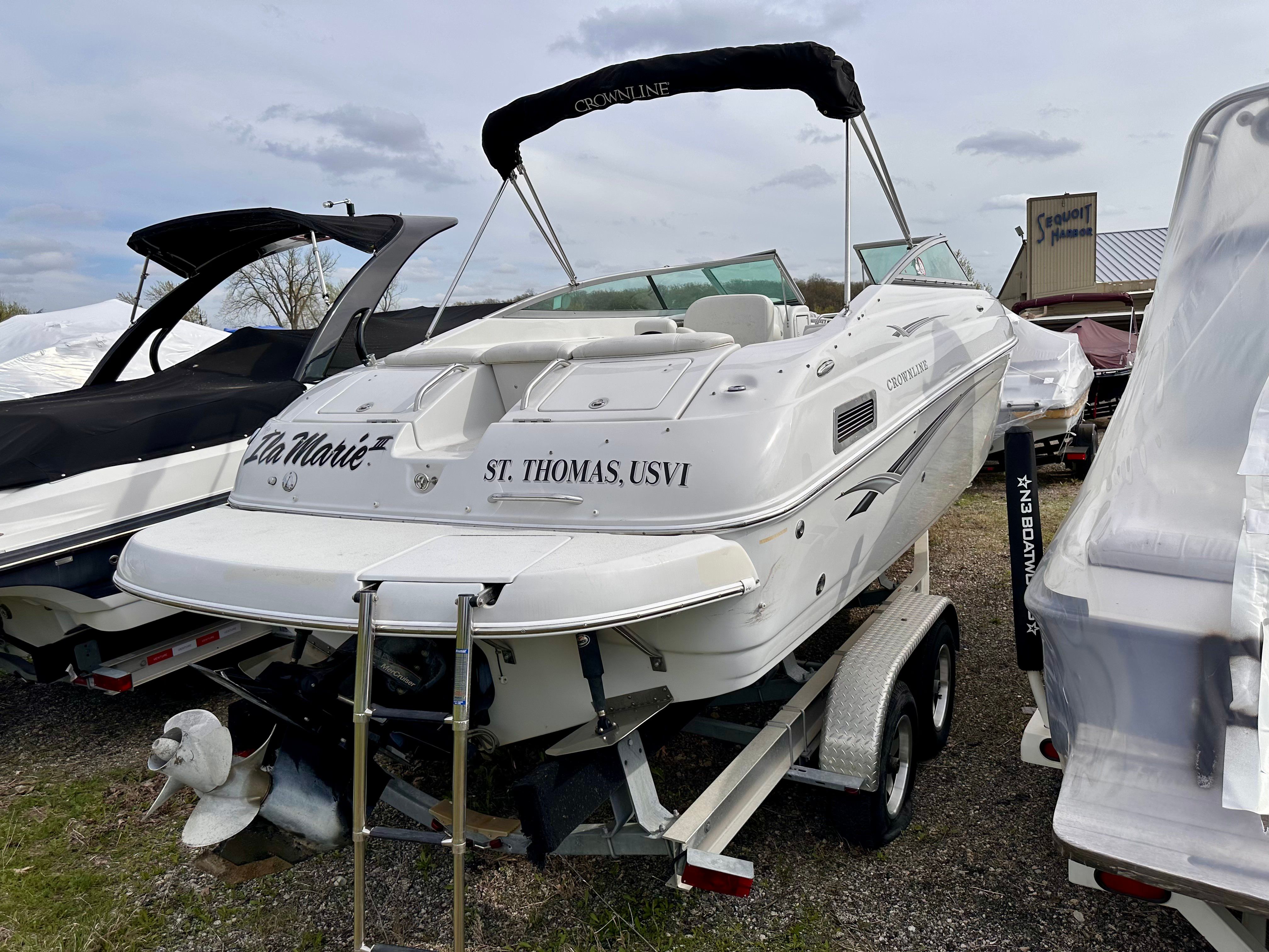 2005 Crownline 270 BR - 2