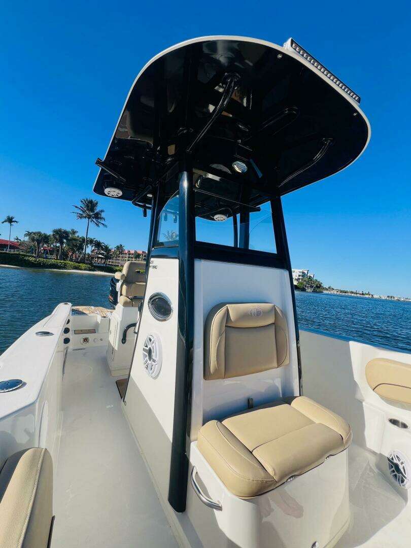 2020 NauticStar 251 Hybrid - Image 25