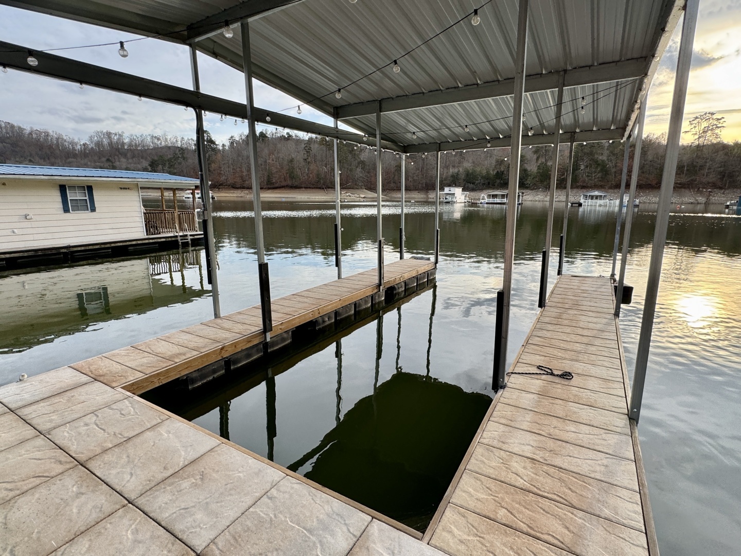 2022 Custom Premier Docks 16 x 40 Dock - Image 38