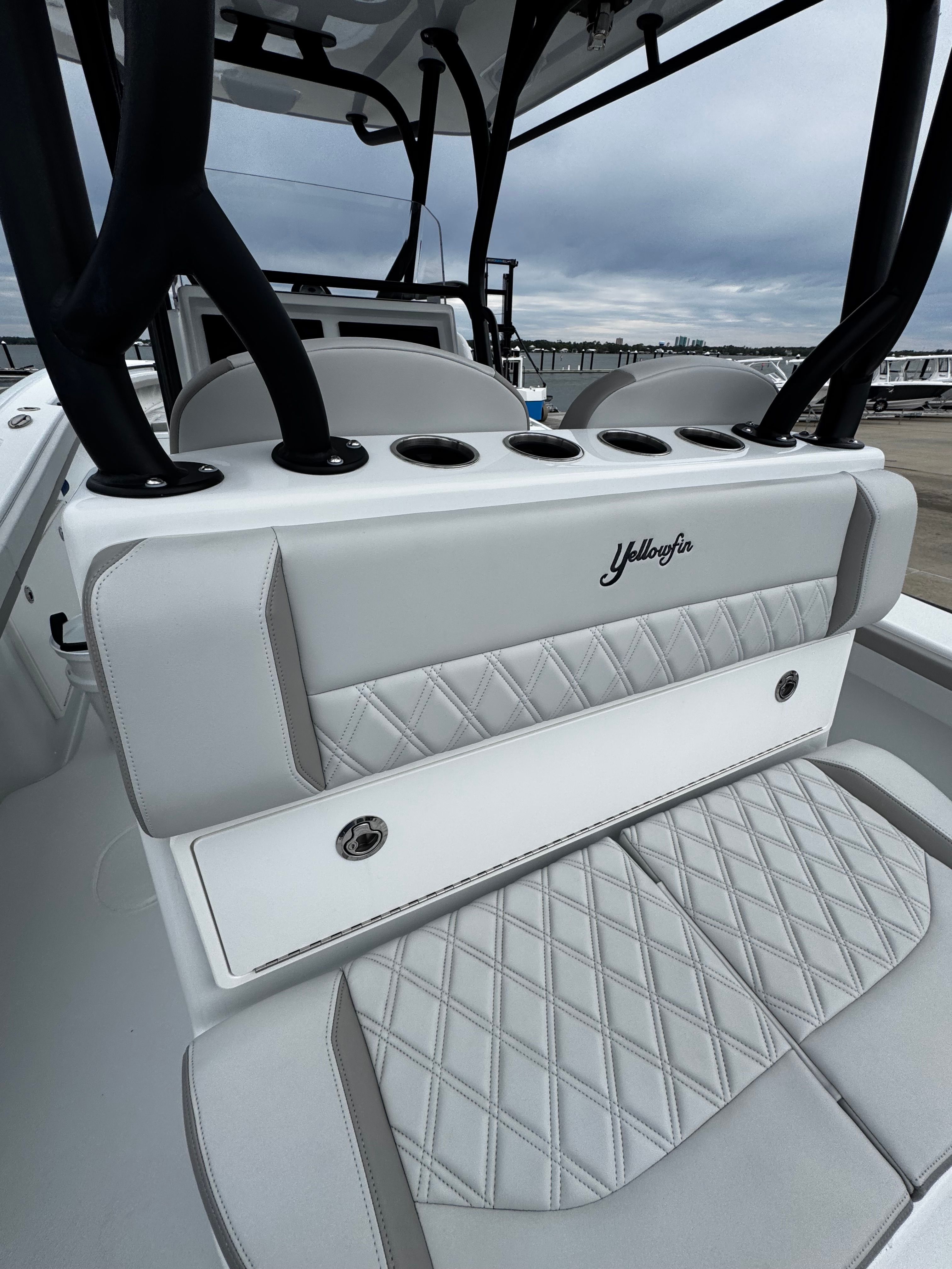 2024 Yellowfin 36 Offshore - 26