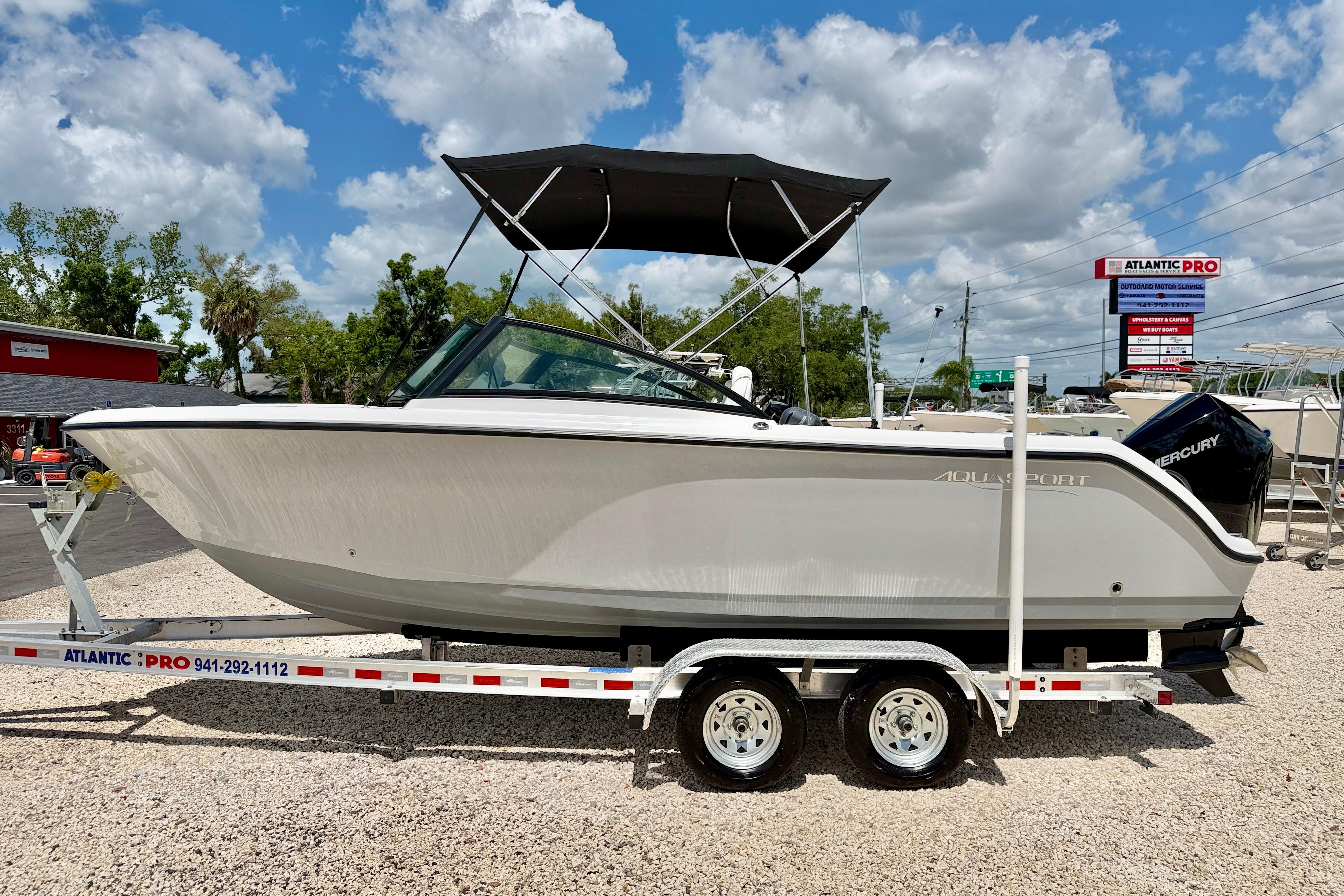2023 Aquasport 2200 Dual Console