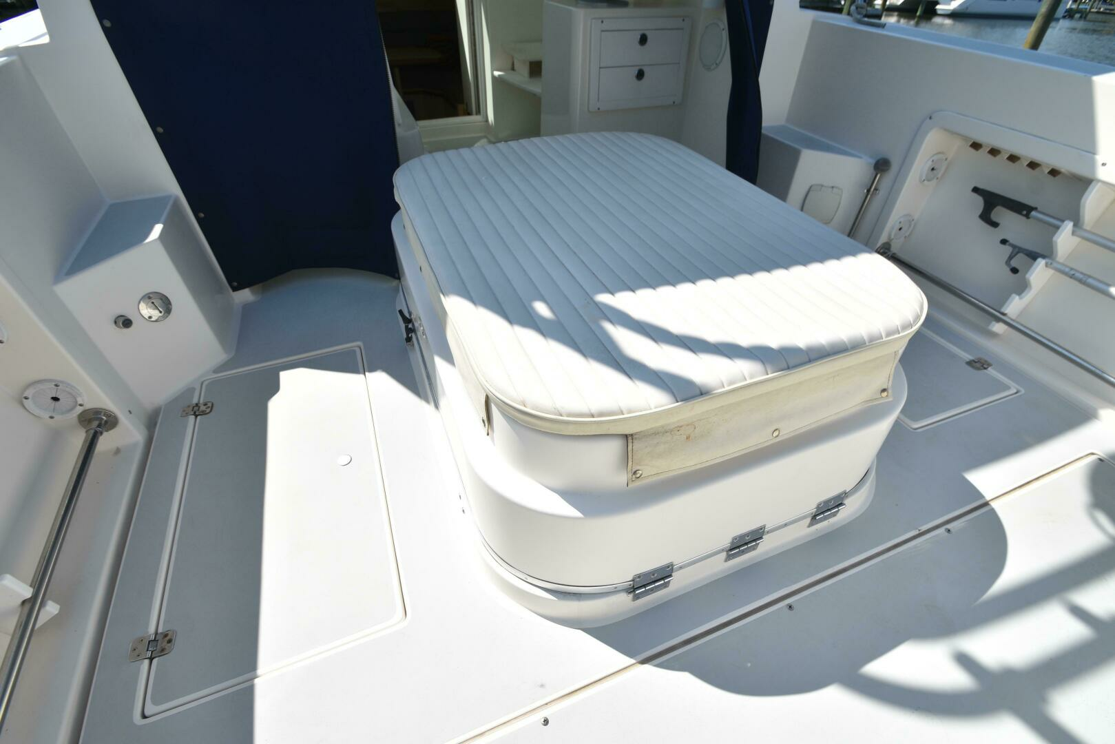 1998 Albin 28 TE Pilothouse - Image 18