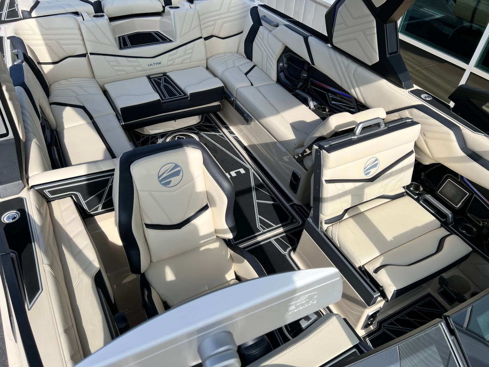 2026 Tigé Ultré 25ZX - 35