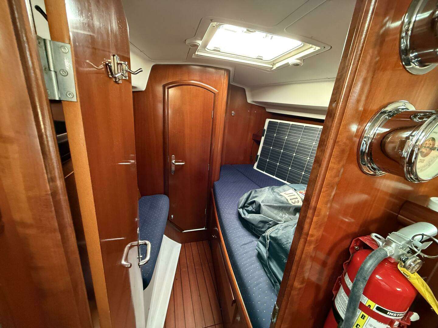 2003 Beneteau — - Image 25