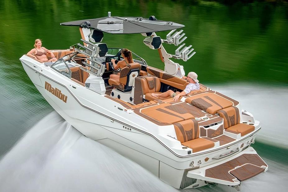 2026 Malibu M242