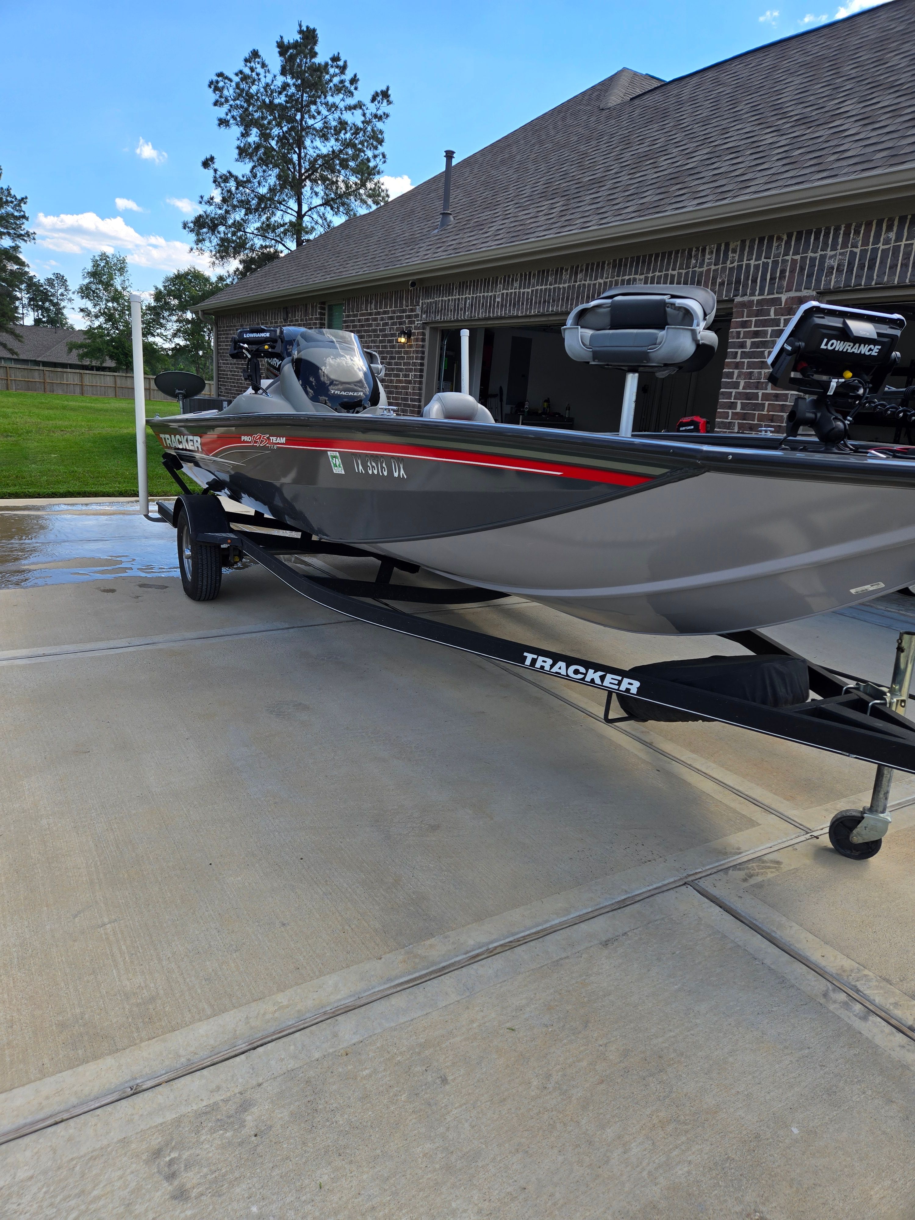 2017 Bass Tracker Pro 195 team - 10