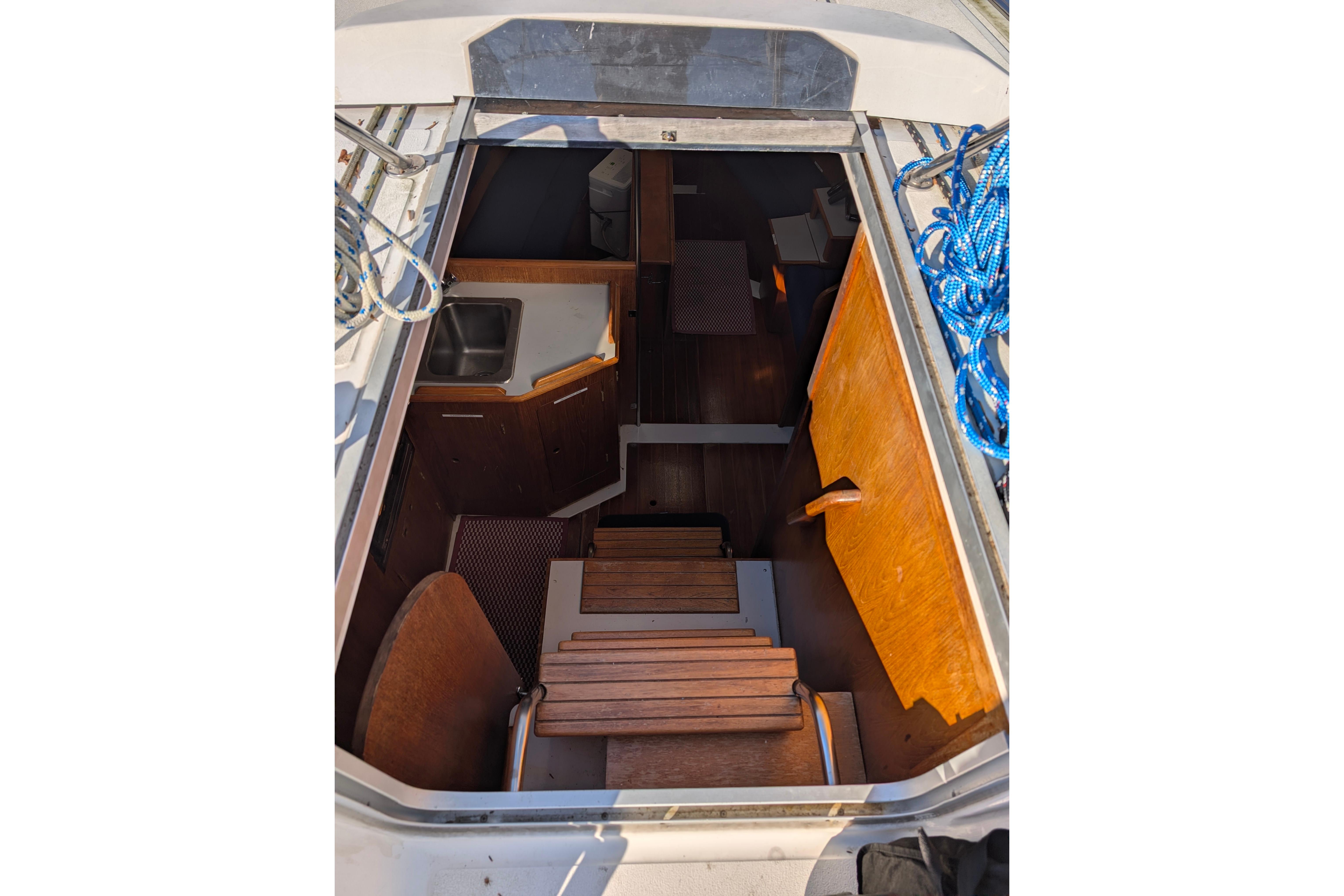1988 Hunter Legend 37 - 6