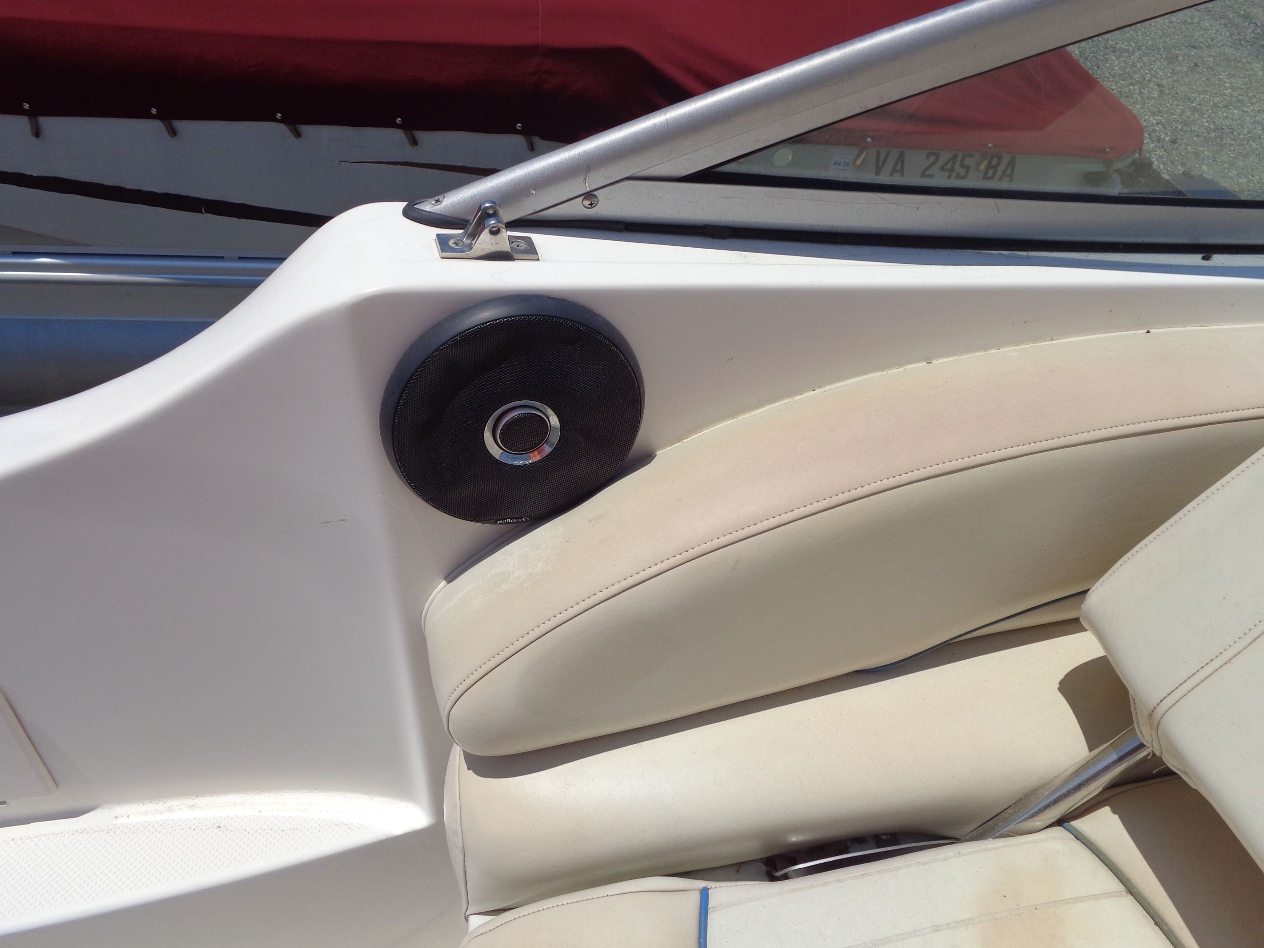 2007 Bayliner 245 Cruiser - 17