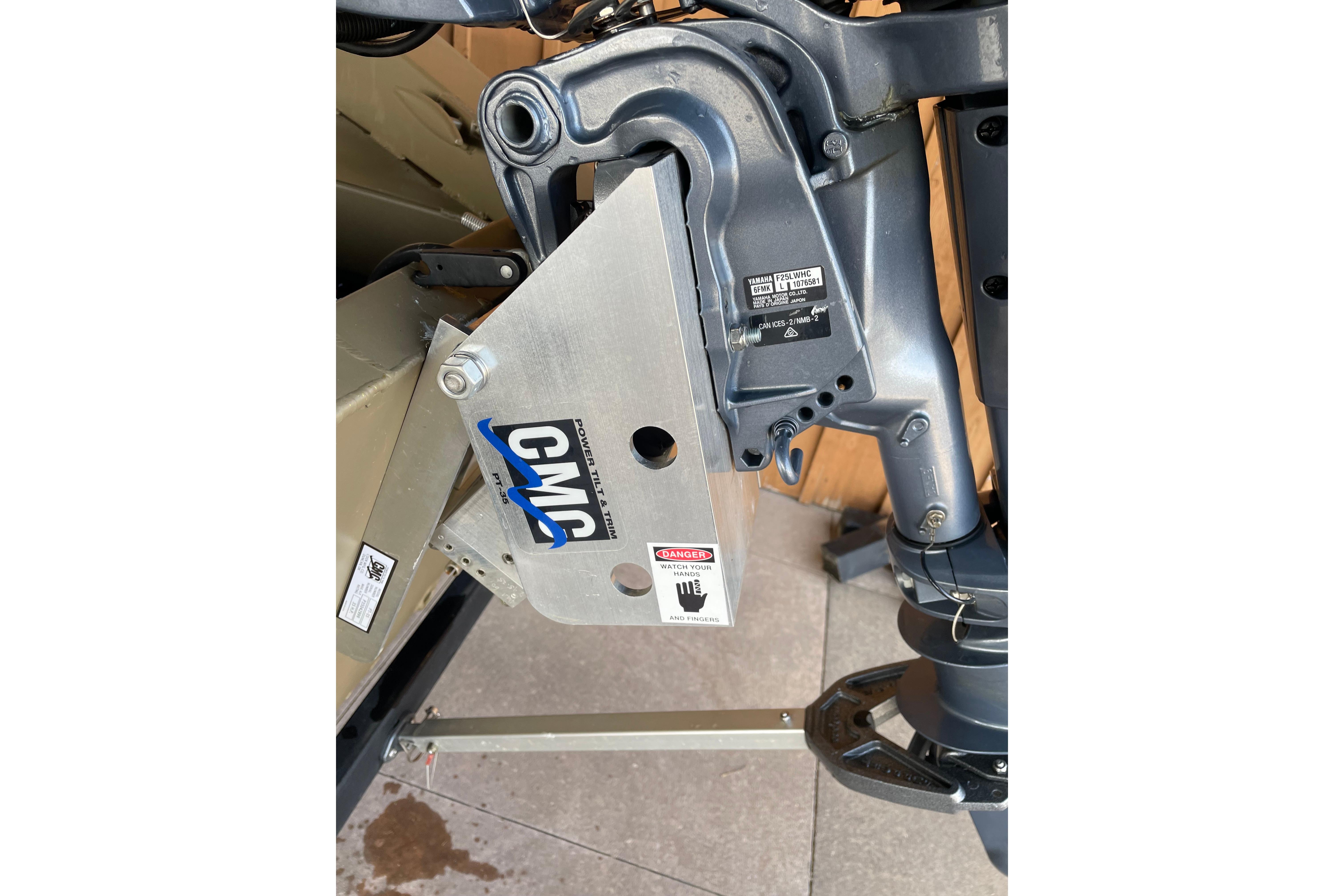 Close-up of 2025 Edge Duck Boats 550 motor mount with CMC tilt trim system.