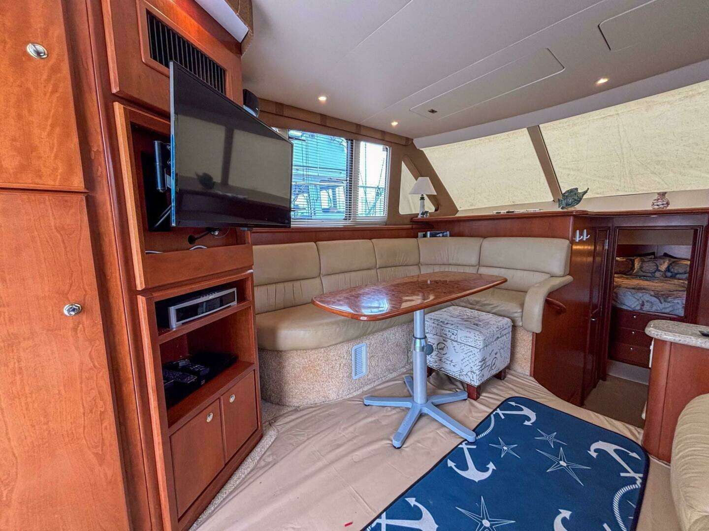 2007 Silverton 38 Convertible - Image 28
