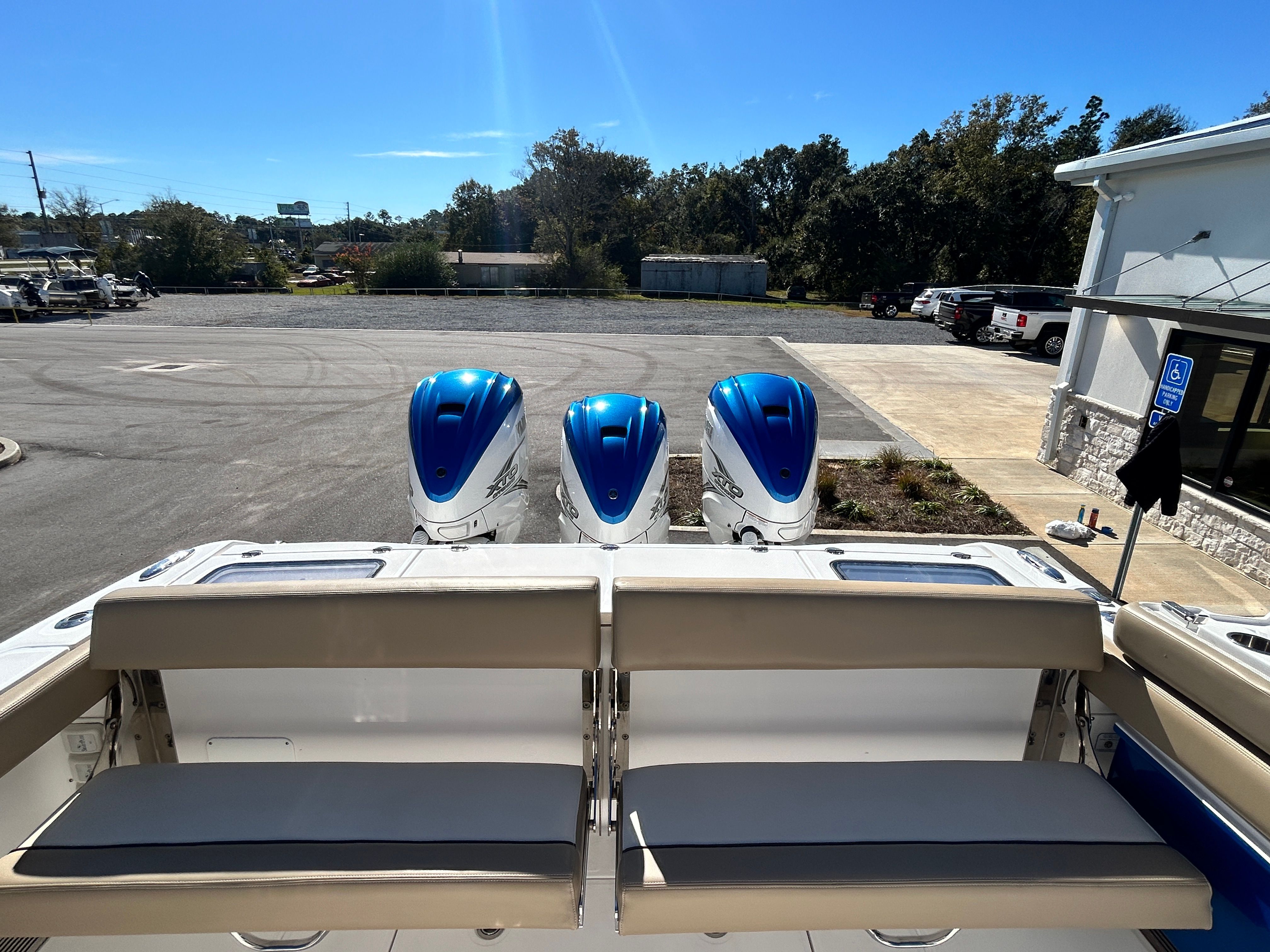 2020 Everglades 395 Center Console - 13