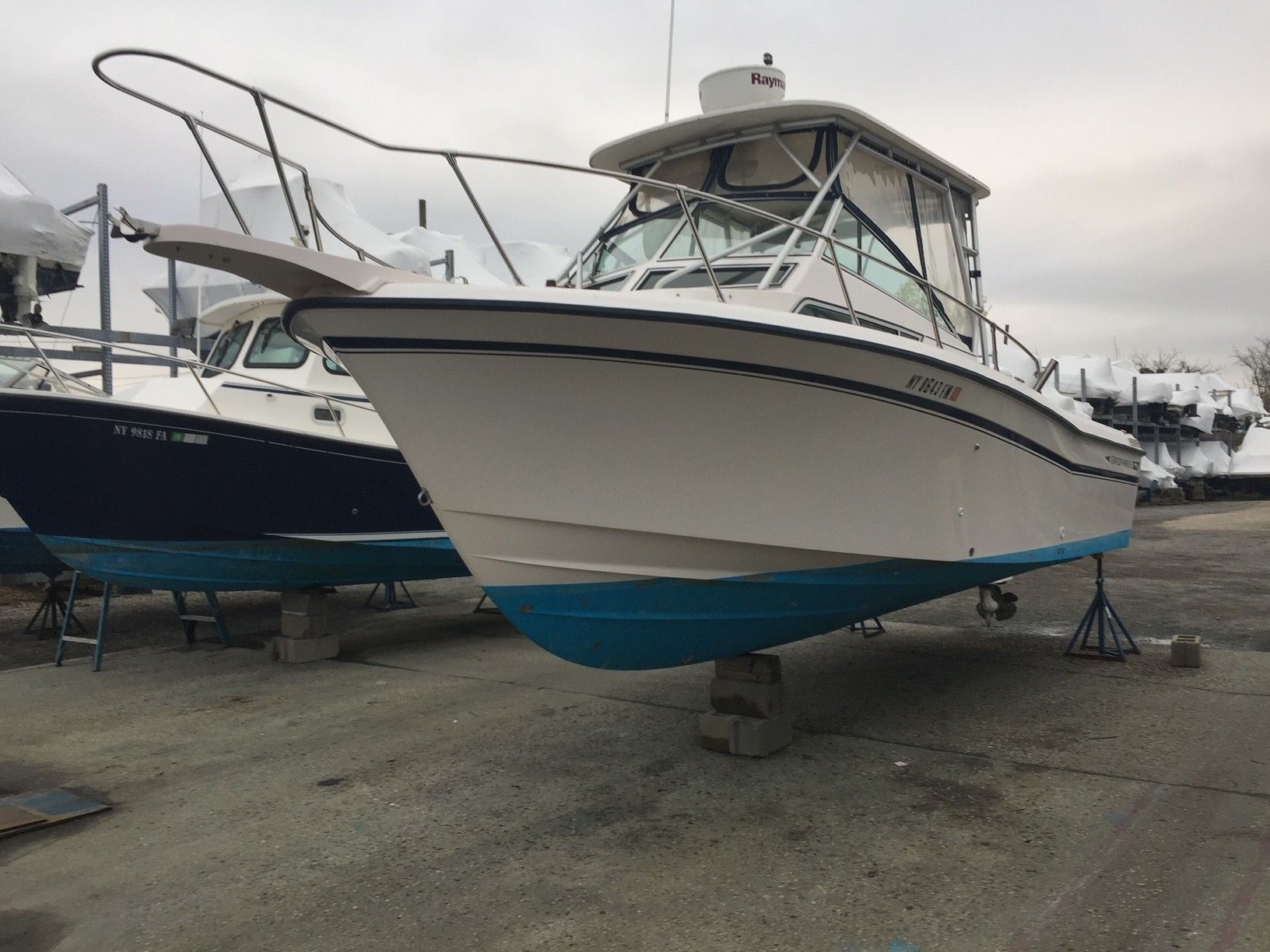 1994 Grady-White 251 Dolphin