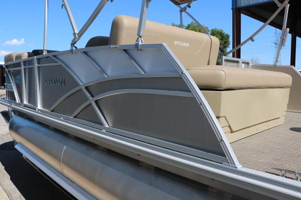 2025 Sylvan Mirage 820 CLZ DH pontoon boat with beige seating.