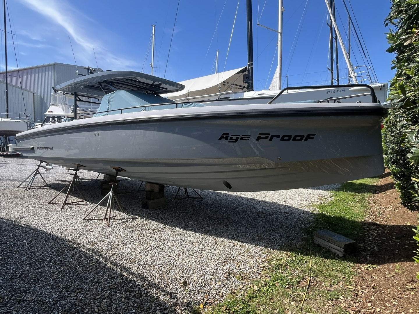 2025 Axopar 37 Sun Top - Image 15