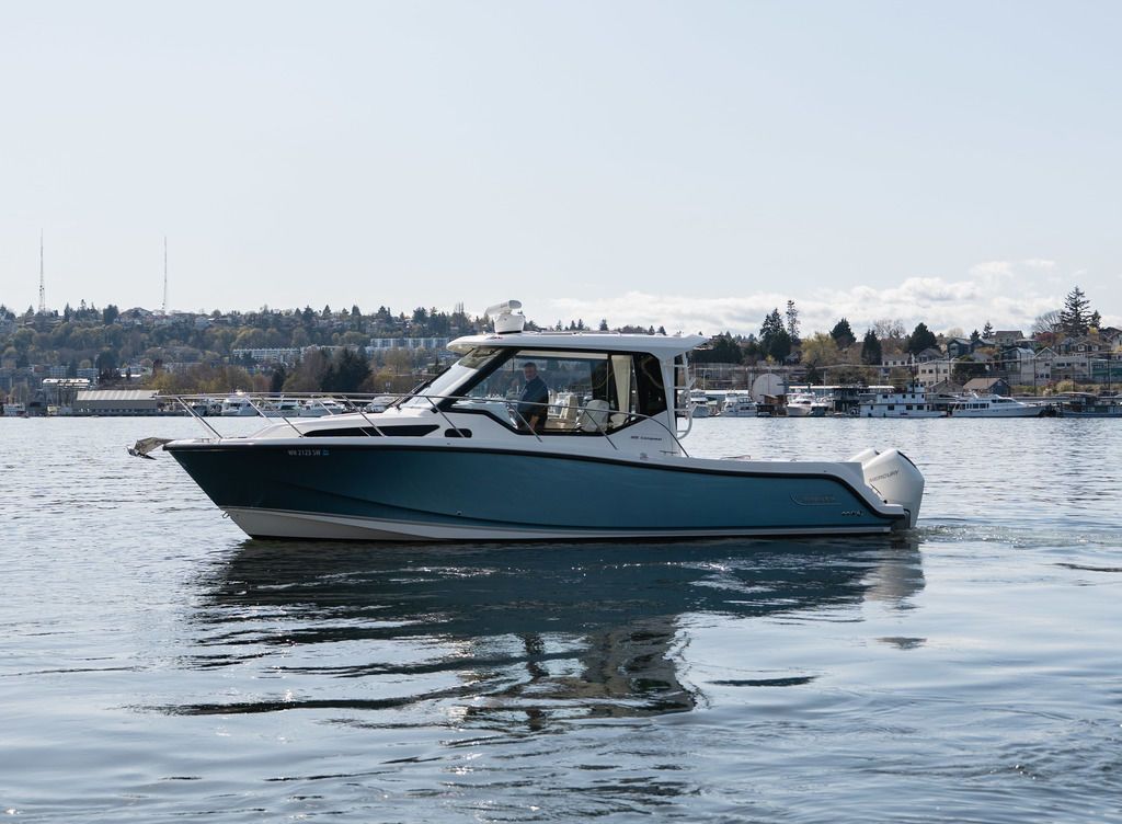 2020 Boston Whaler 325 CONQUEST PH - 2