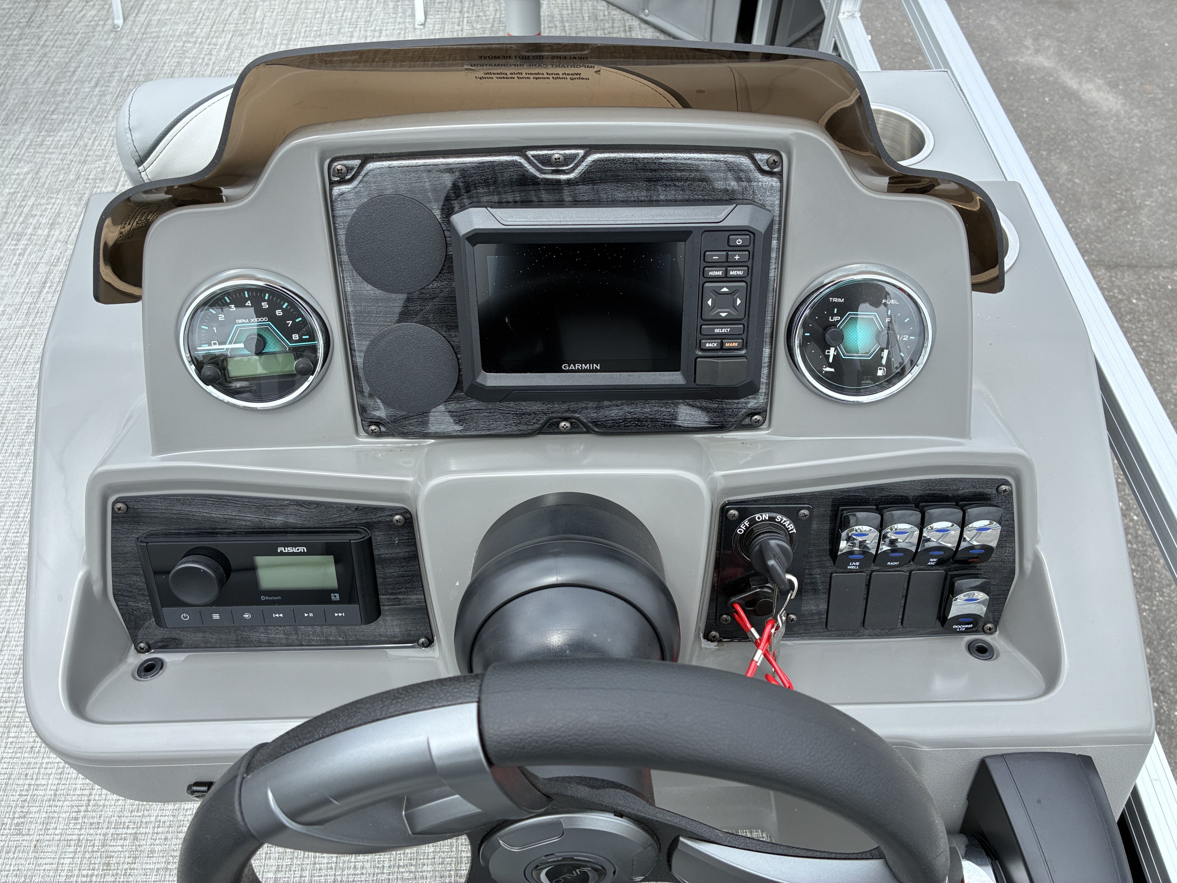2026 Avalon Venture Quad Fish - 19' - 13