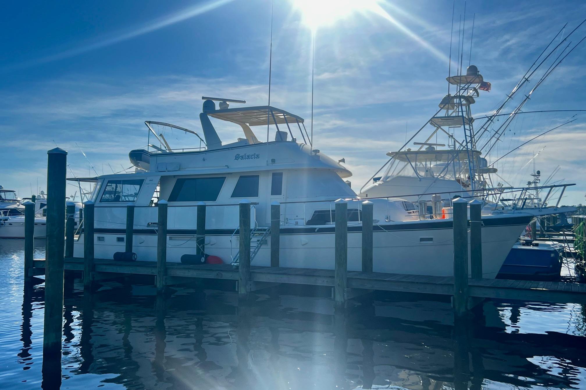1984 Hatteras 61 Cockpit MY