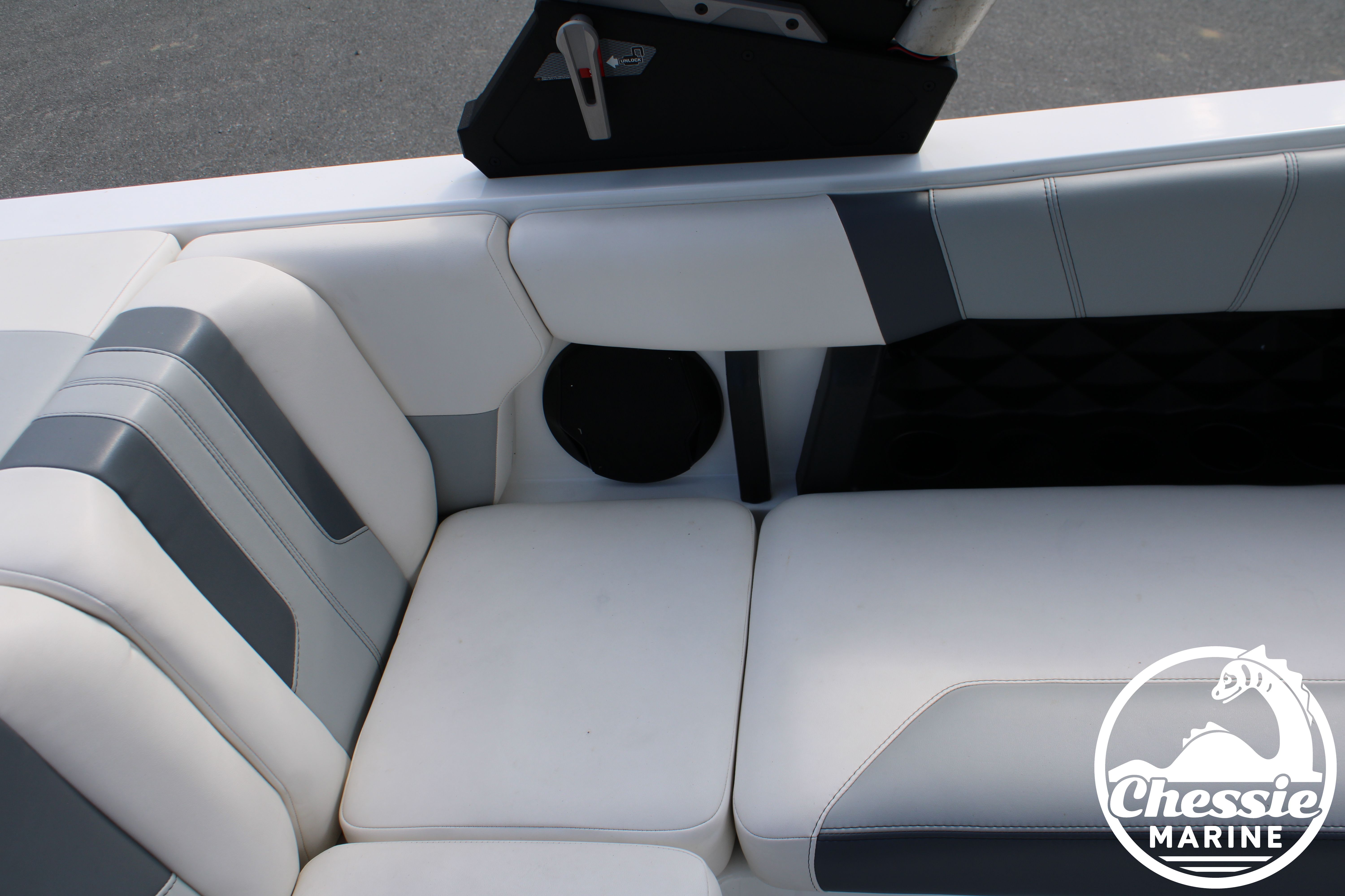 2024 Malibu Wakesetter 21 LX-r - 14