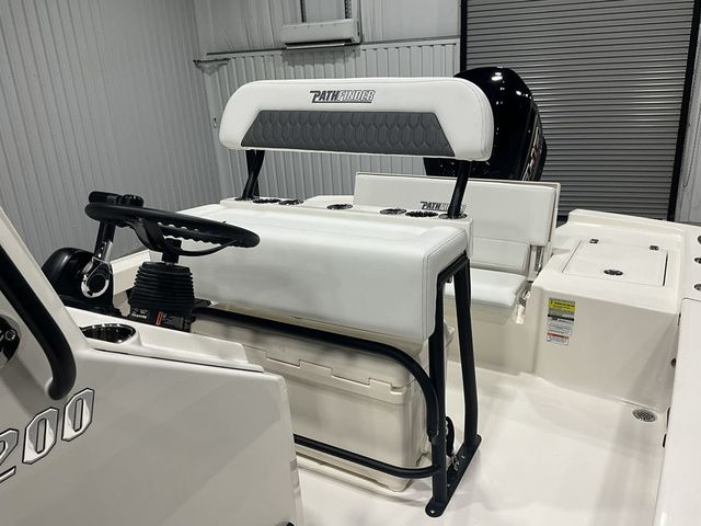 2026 Pathfinder 2200 TRS - 16
