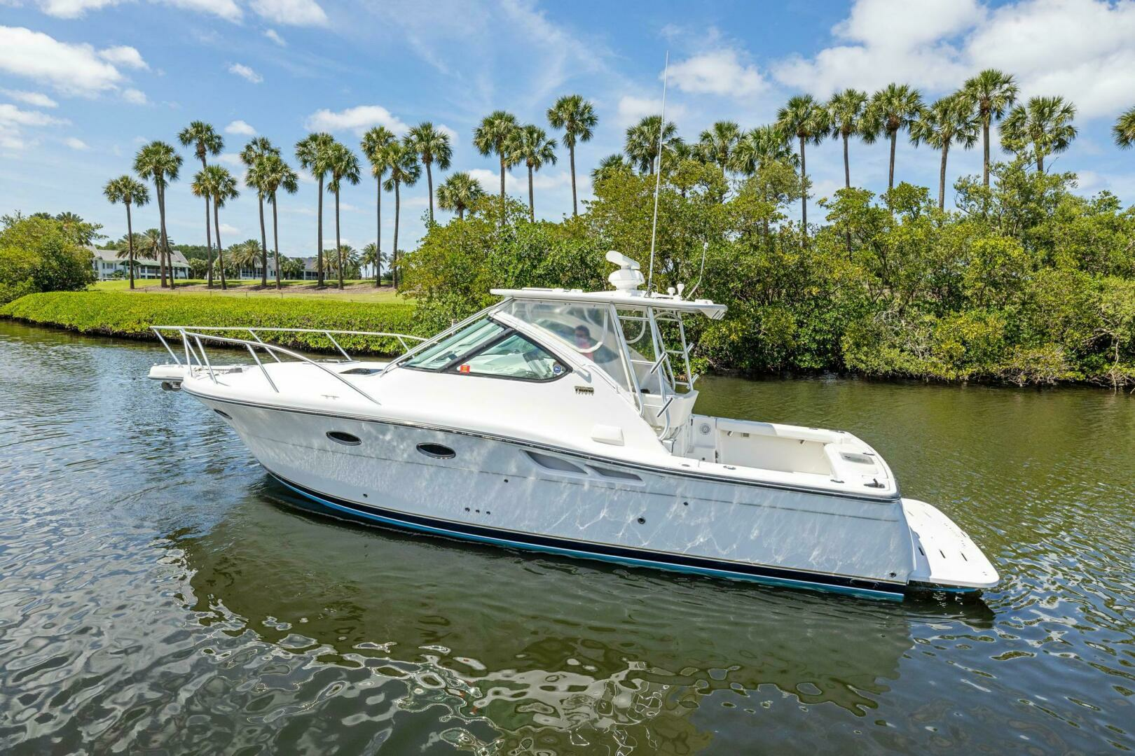 2006 Tiara Yachts 3200 Open - Image 6